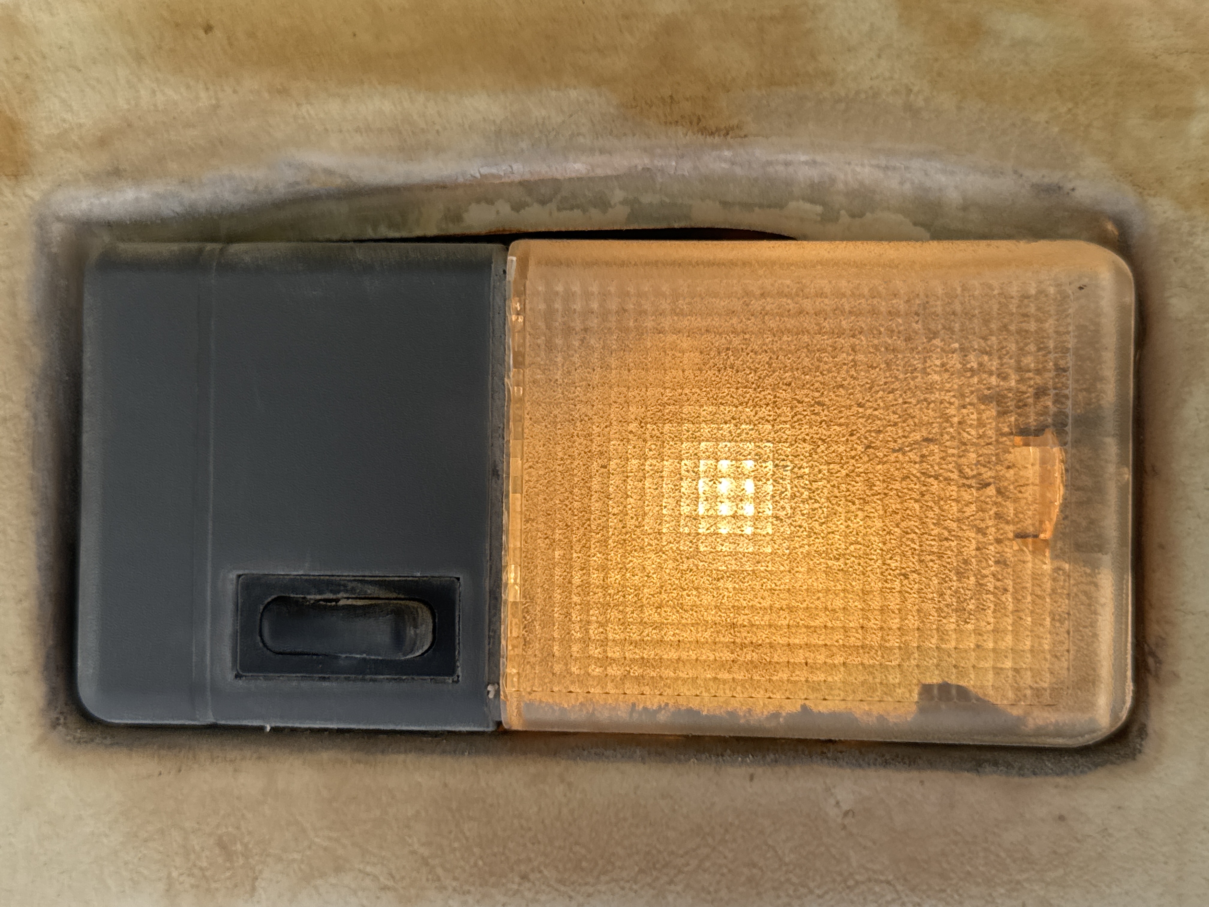 MGG-002-Sany-PQ190-IIA-Motor-graders-inspection-Cabin-Cabin-light-2