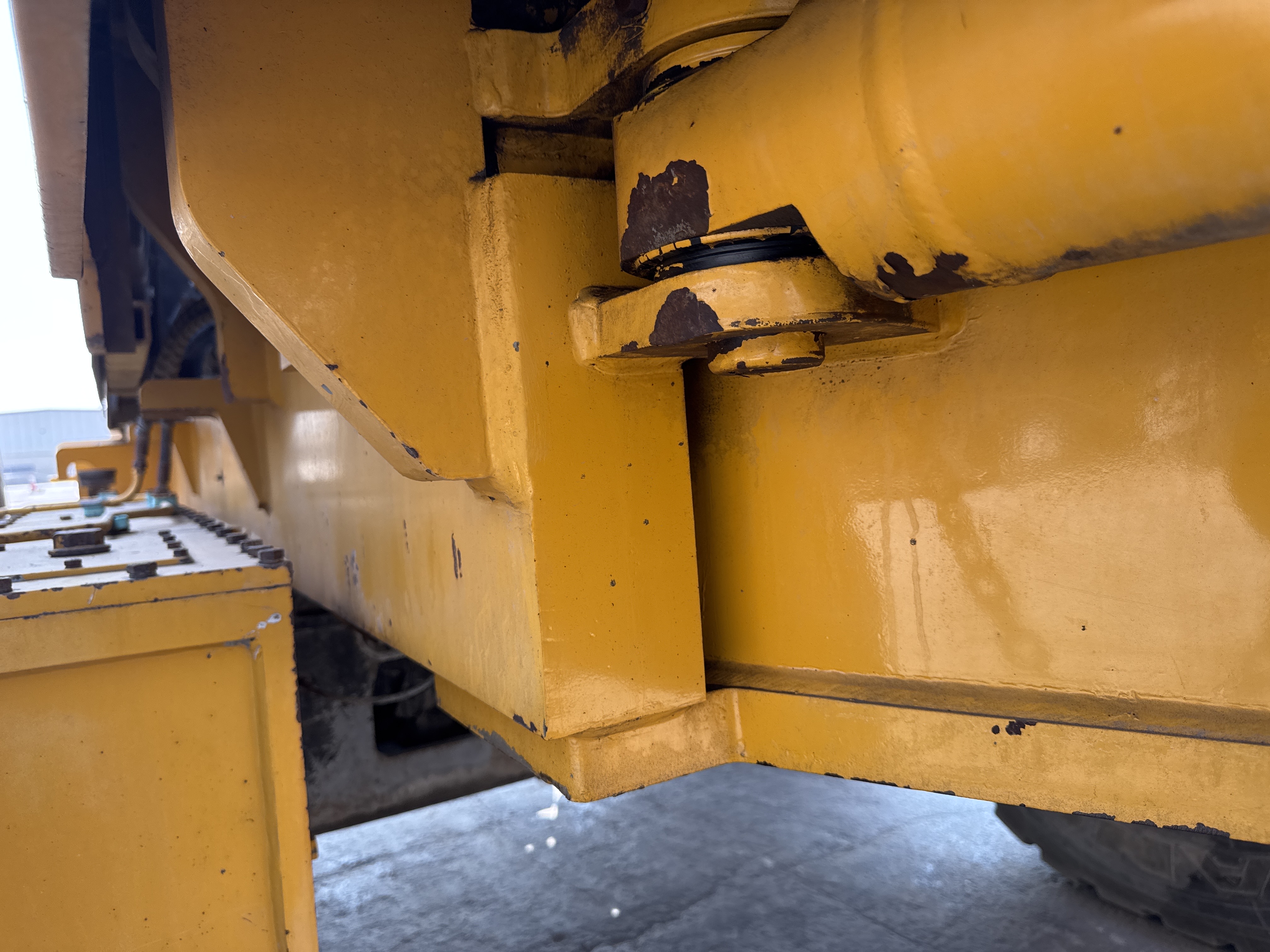 MGG-002-Sany-PQ190-IIA-Motor-graders-inspection-Chassis-Frame-condition-4