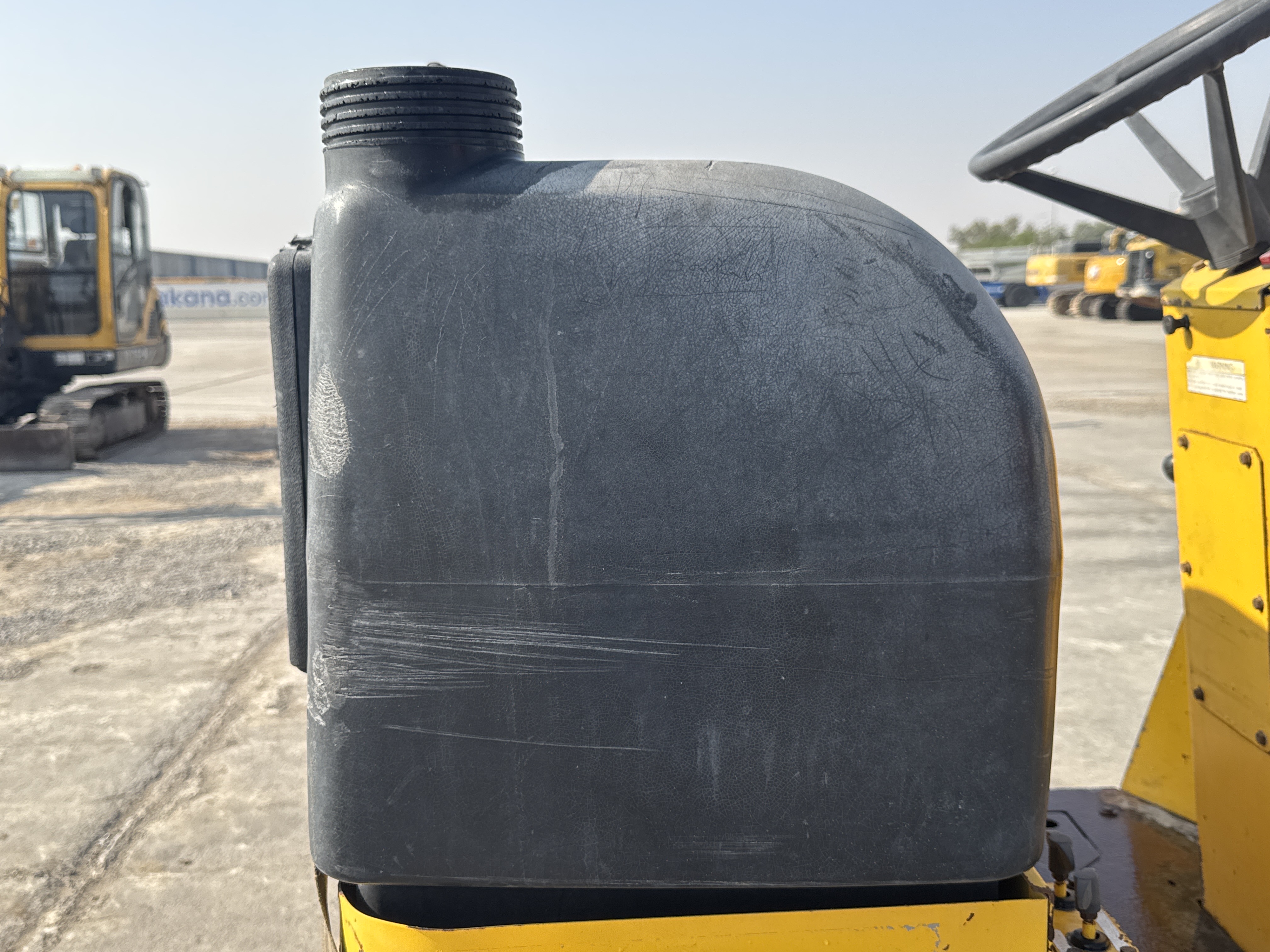 SRC-005-Sakai-CR270-Tandem-rollers-inspection-Structure-Water-tank-2