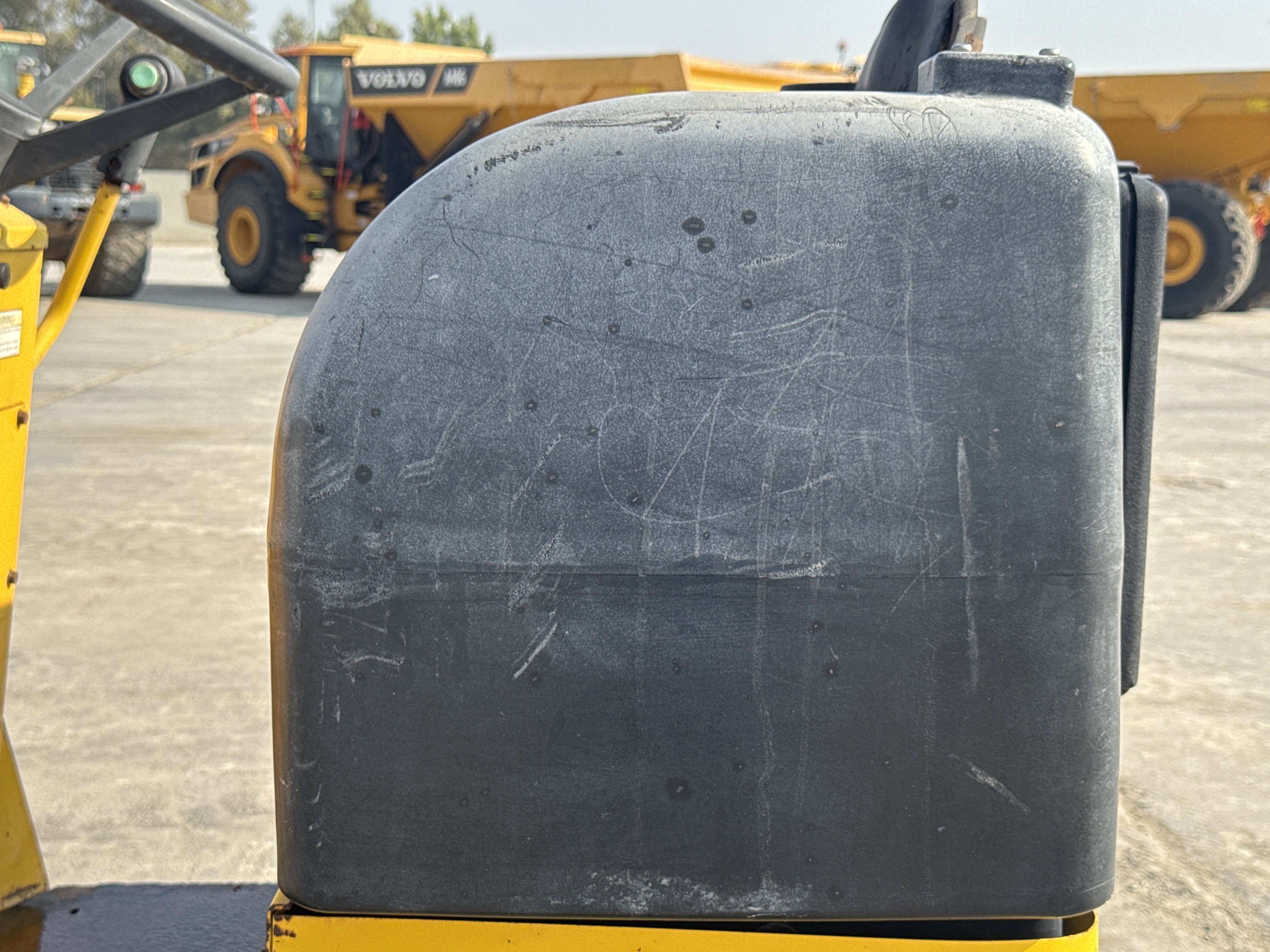 SRC-005-Sakai-CR270-Tandem-rollers-inspection-Structure-Water-tank-2