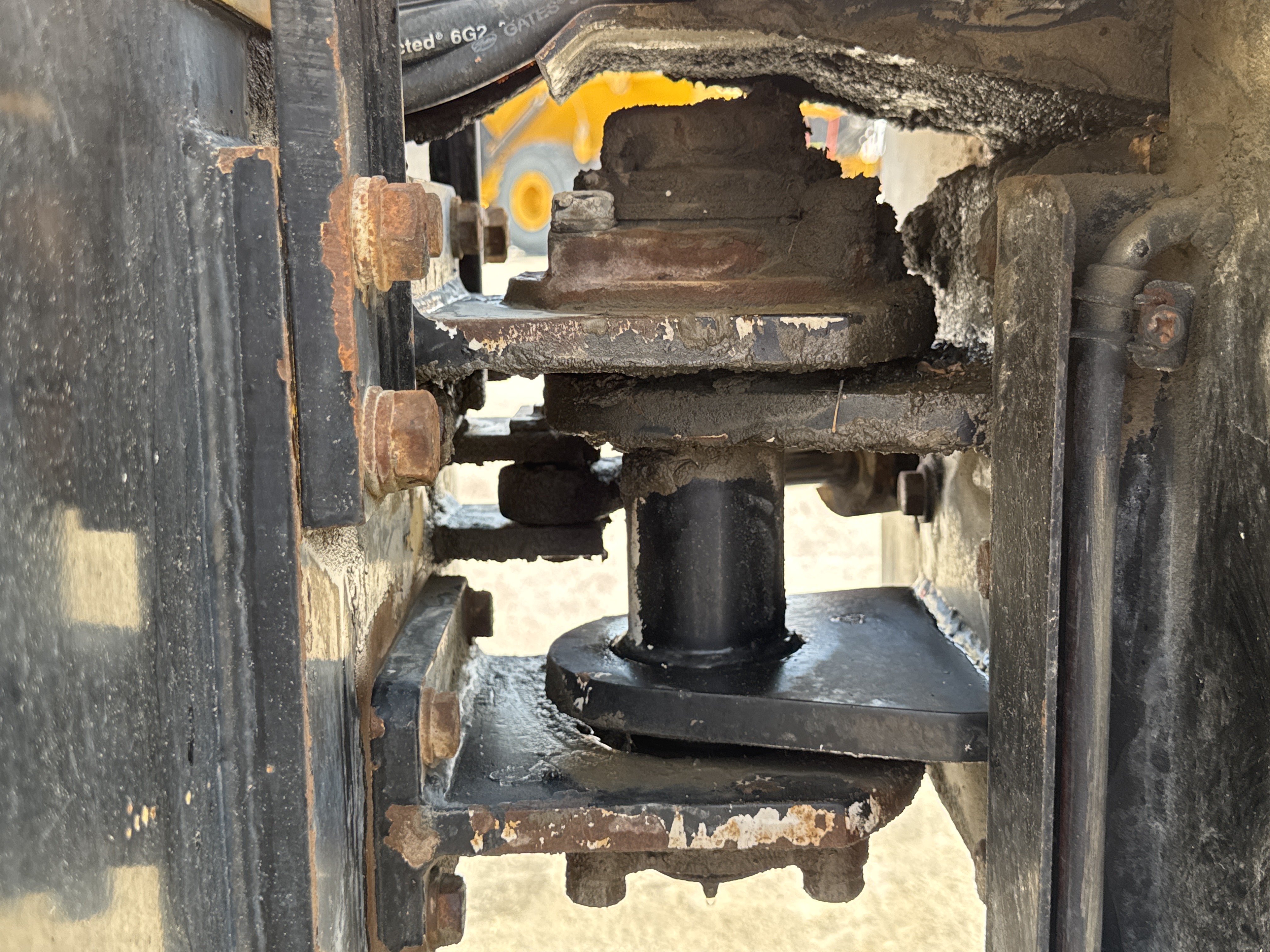 SRC-005-Sakai-CR270-Tandem-rollers-inspection-Structure-Articulated-joint-2