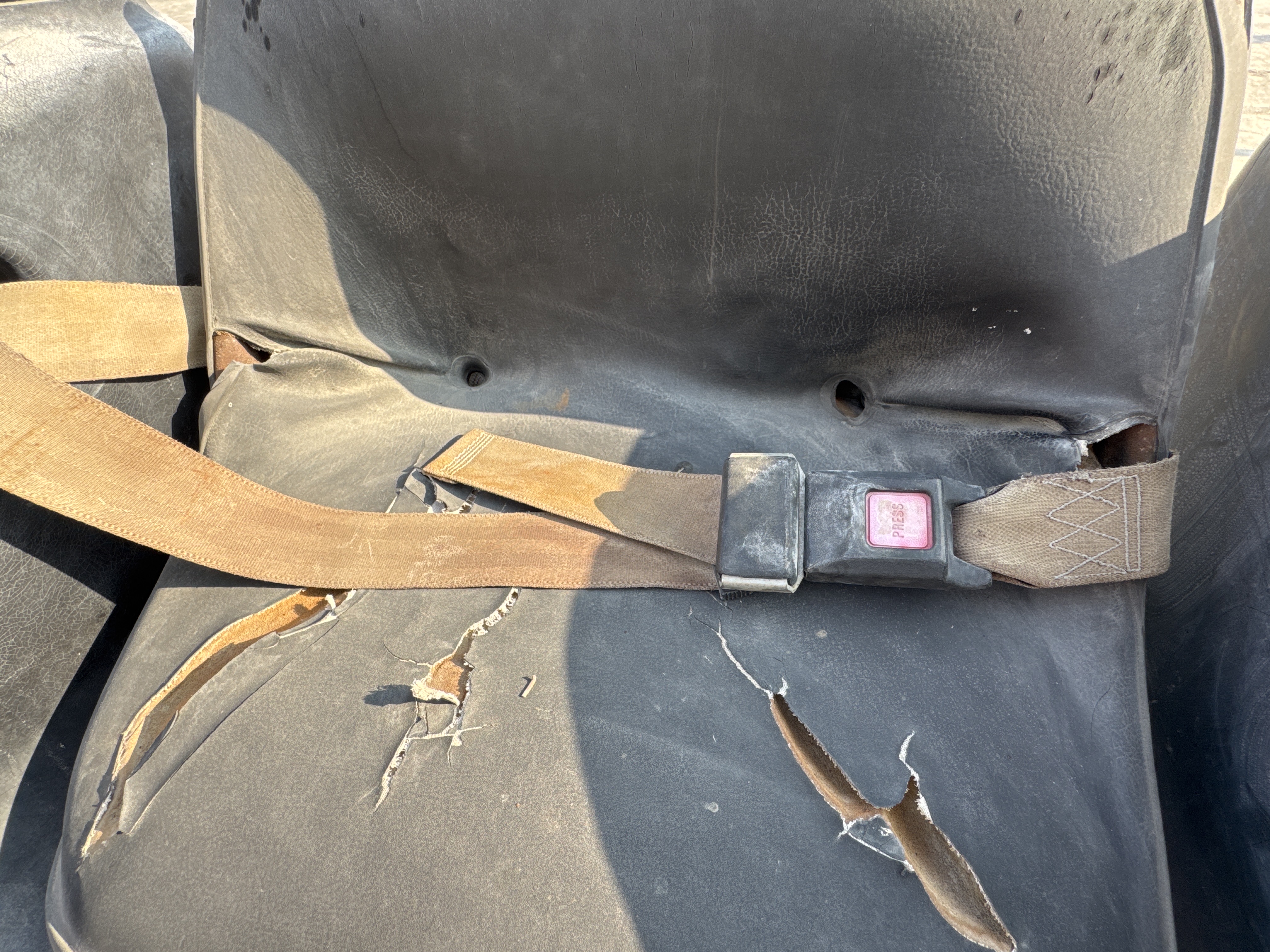SRC-005-Sakai-CR270-Tandem-rollers-inspection-Safety-Seat-belts-2