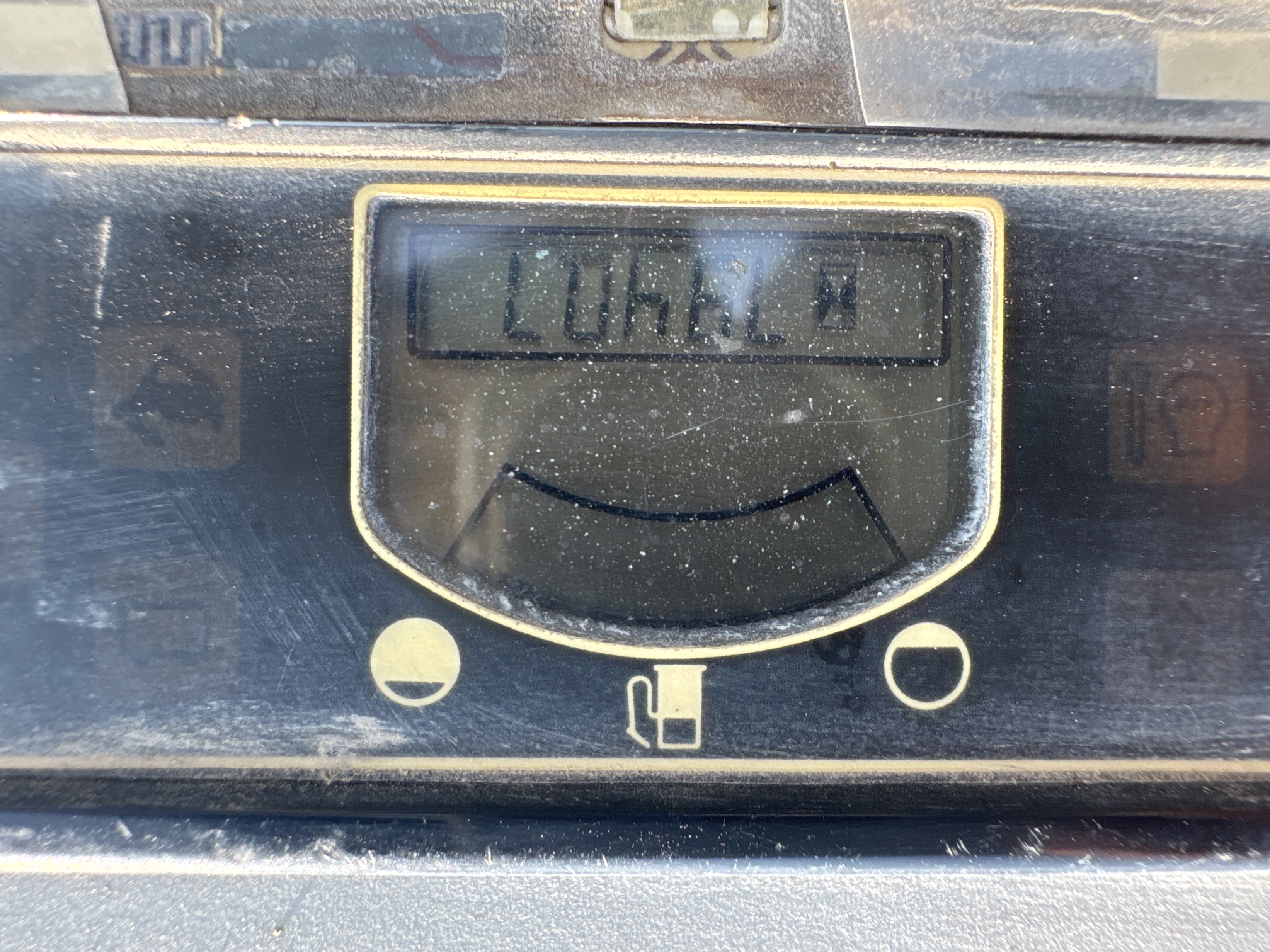 MNX-007-Cat-301.6C-Mini-excavators-inspection-General-Hour-meter-2