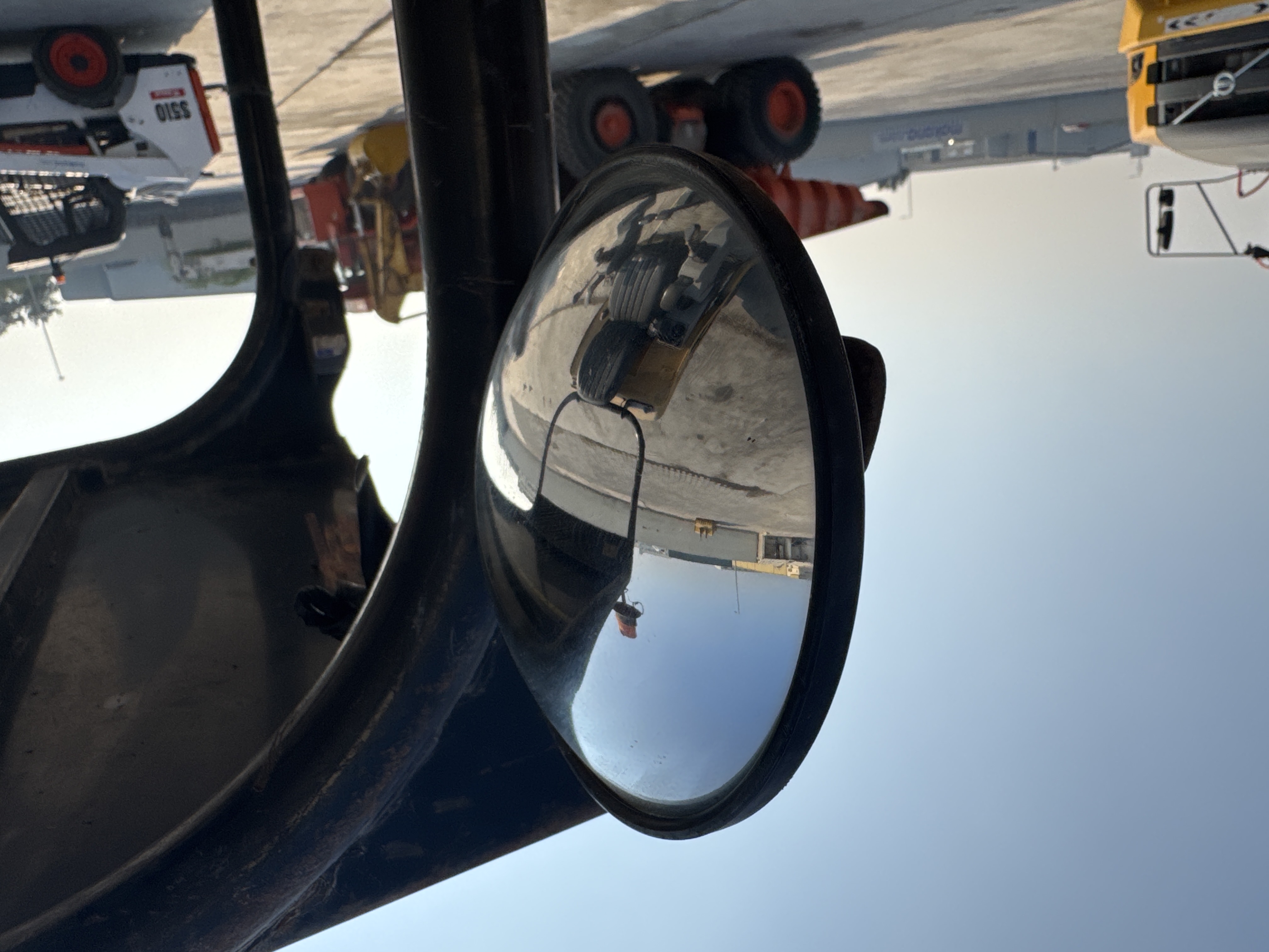 MNX-007-Cat-301.6C-Mini-excavators-inspection-Cabin-Mirrors-2