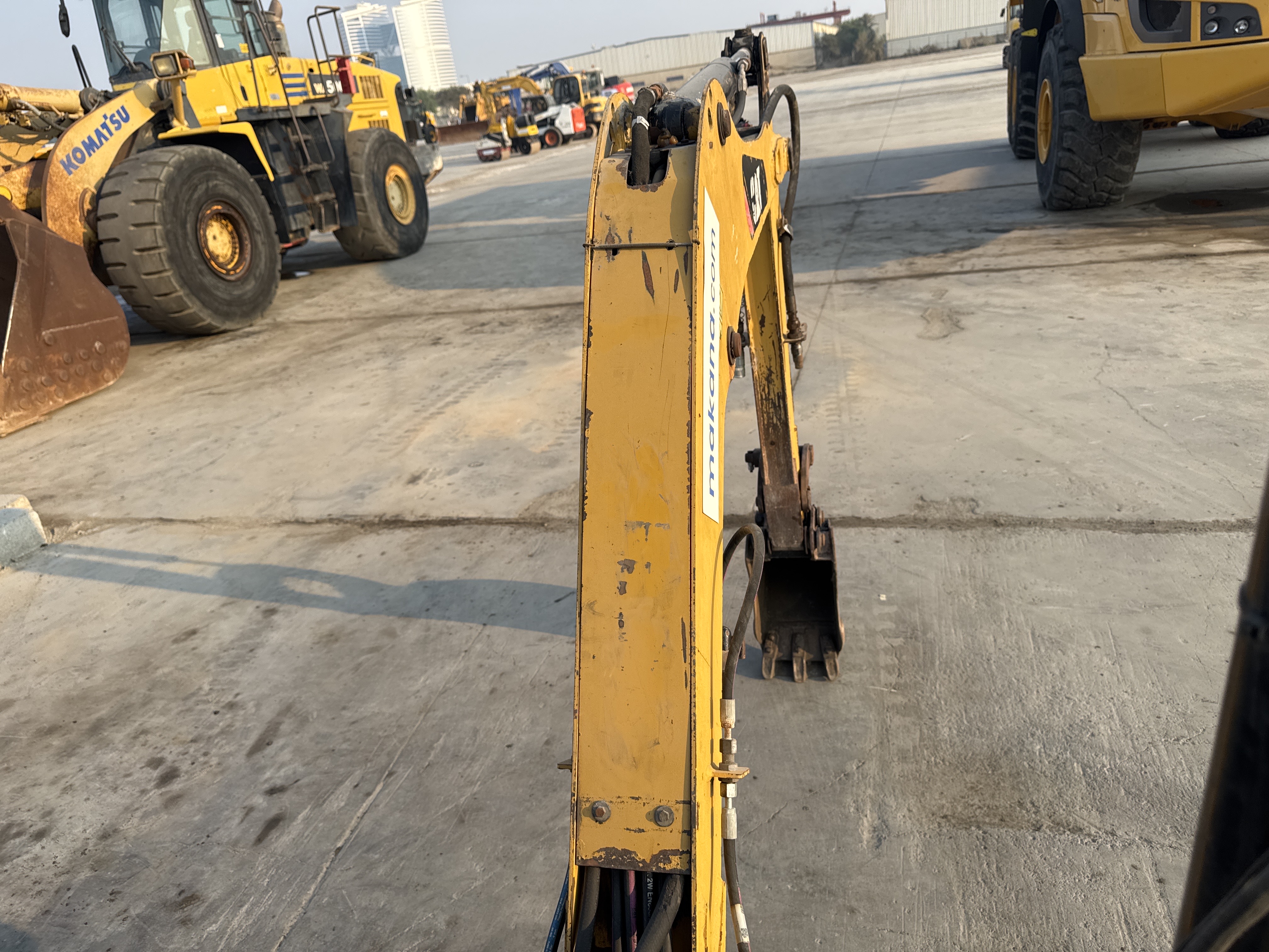 MNX-007-Cat-301.6C-Mini-excavators-inspection-Chassis-Boom-2