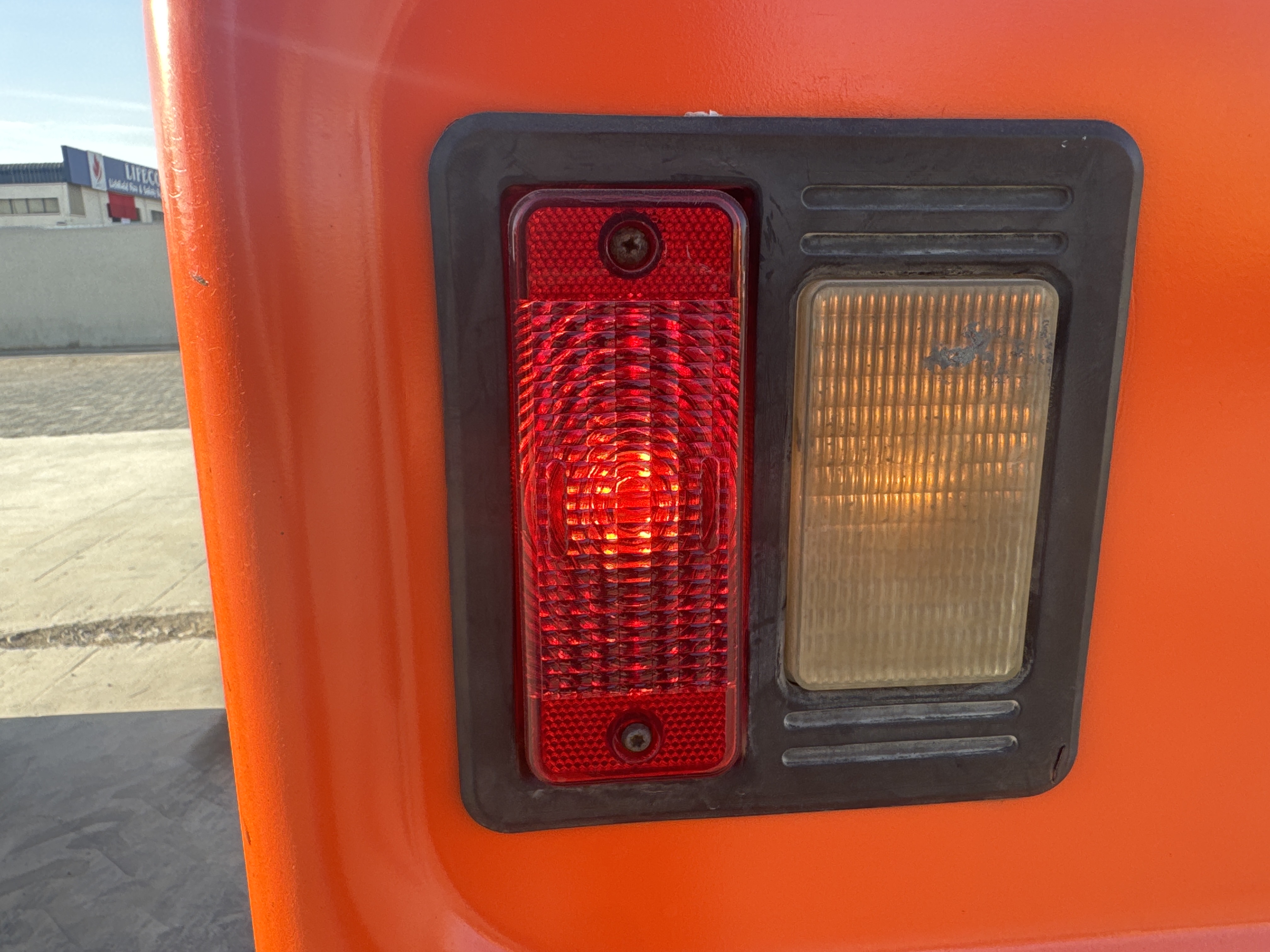 SSL-016-Bobcat-S510-Skid-steer-loaders-inspection-Electronics-Lights-and-signals-2