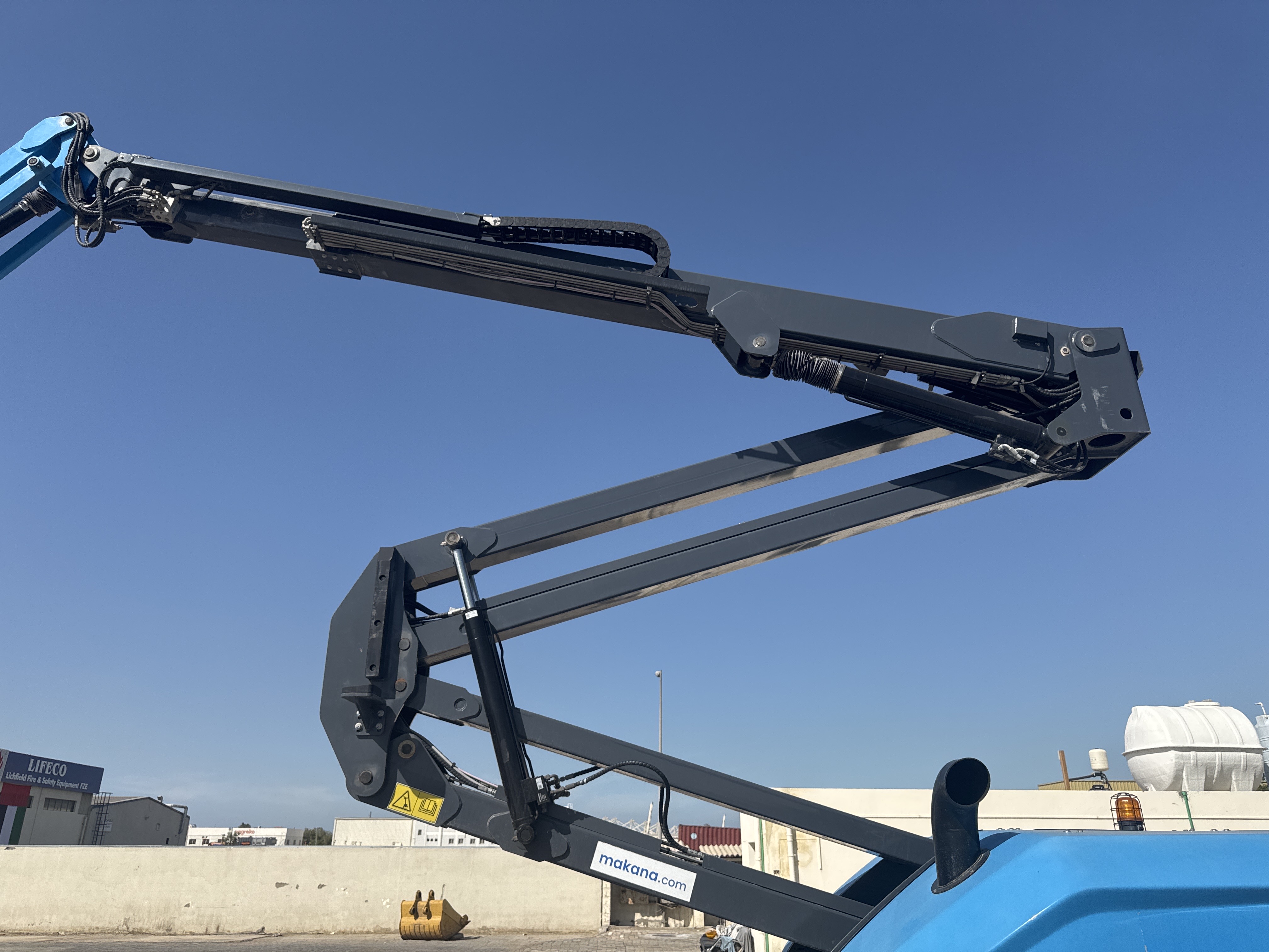 BLA-002-Sinoboom-AB15J-Boom-lifts-inspection-Chassis-Boom-frame-2