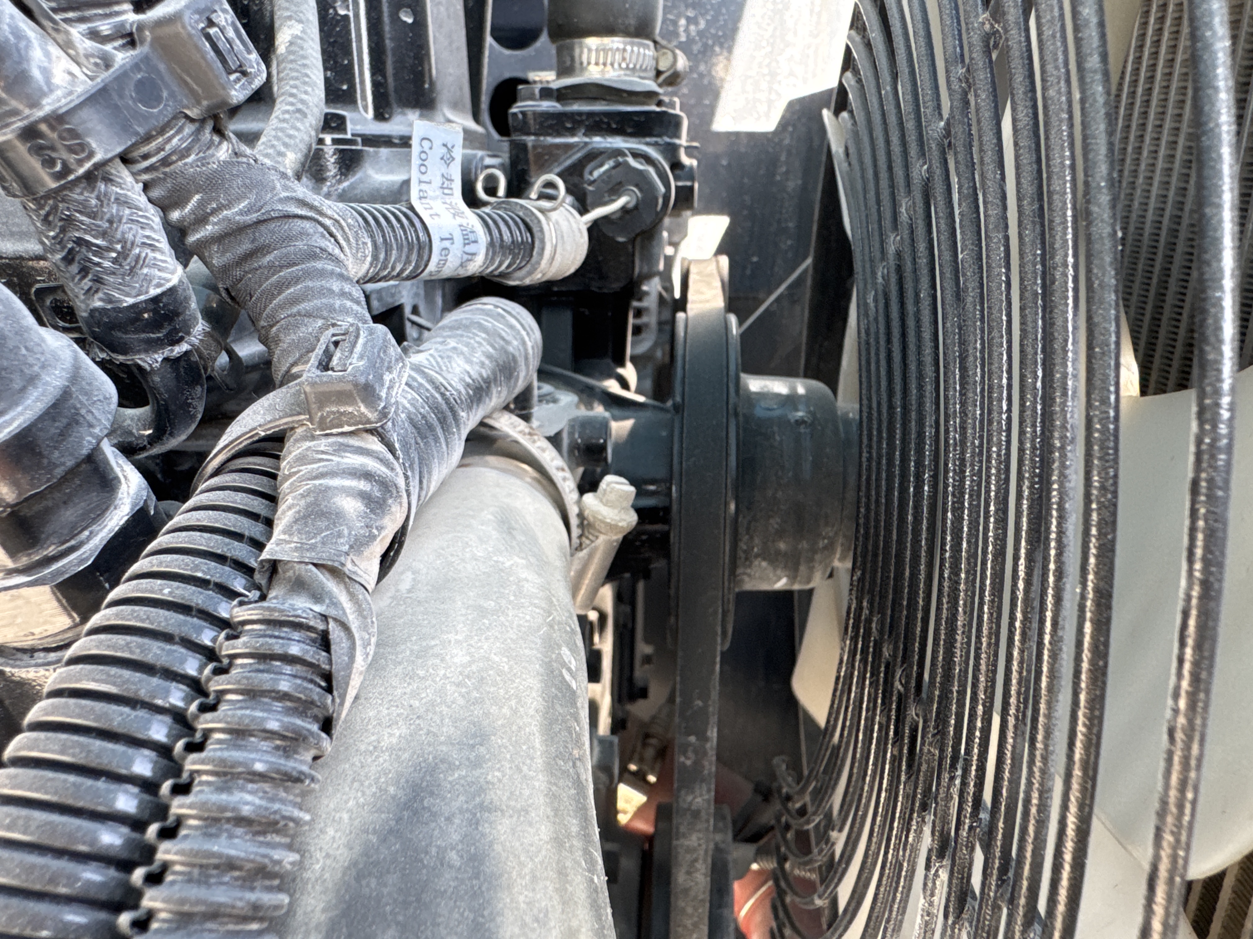 BLA-002-Sinoboom-AB15J-Boom-lifts-inspection-Engine-Belts-2