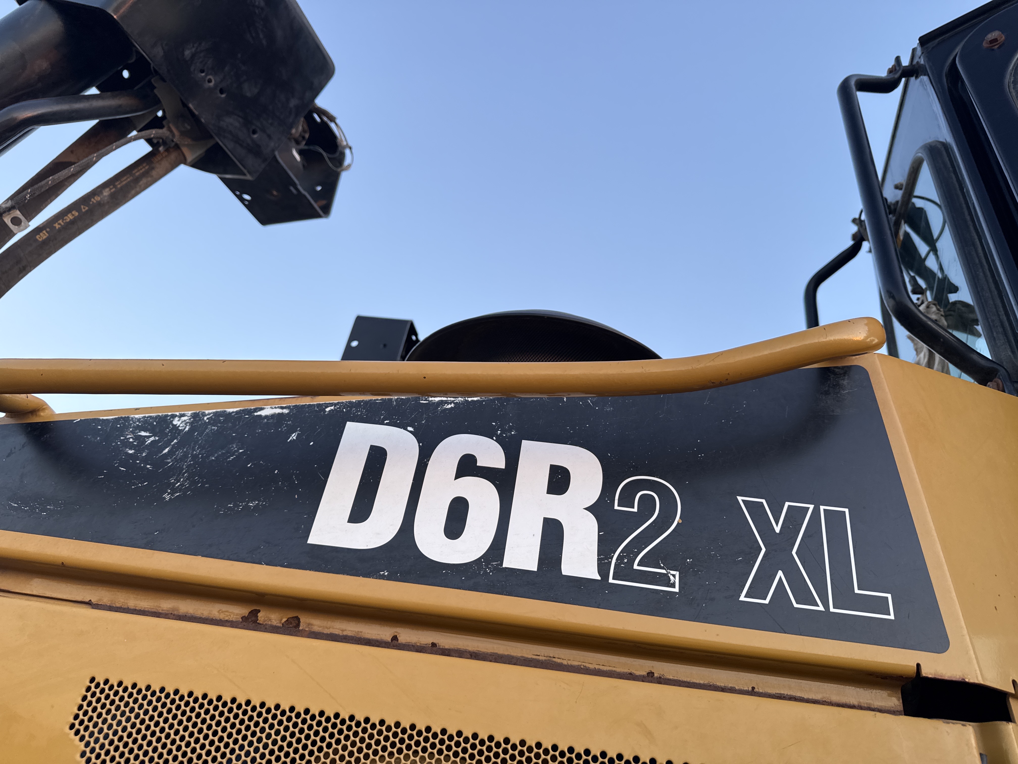 CDB-004-Cat-D6R-2-XL-Crawler-dozers-inspection-Structure-Handrails-2