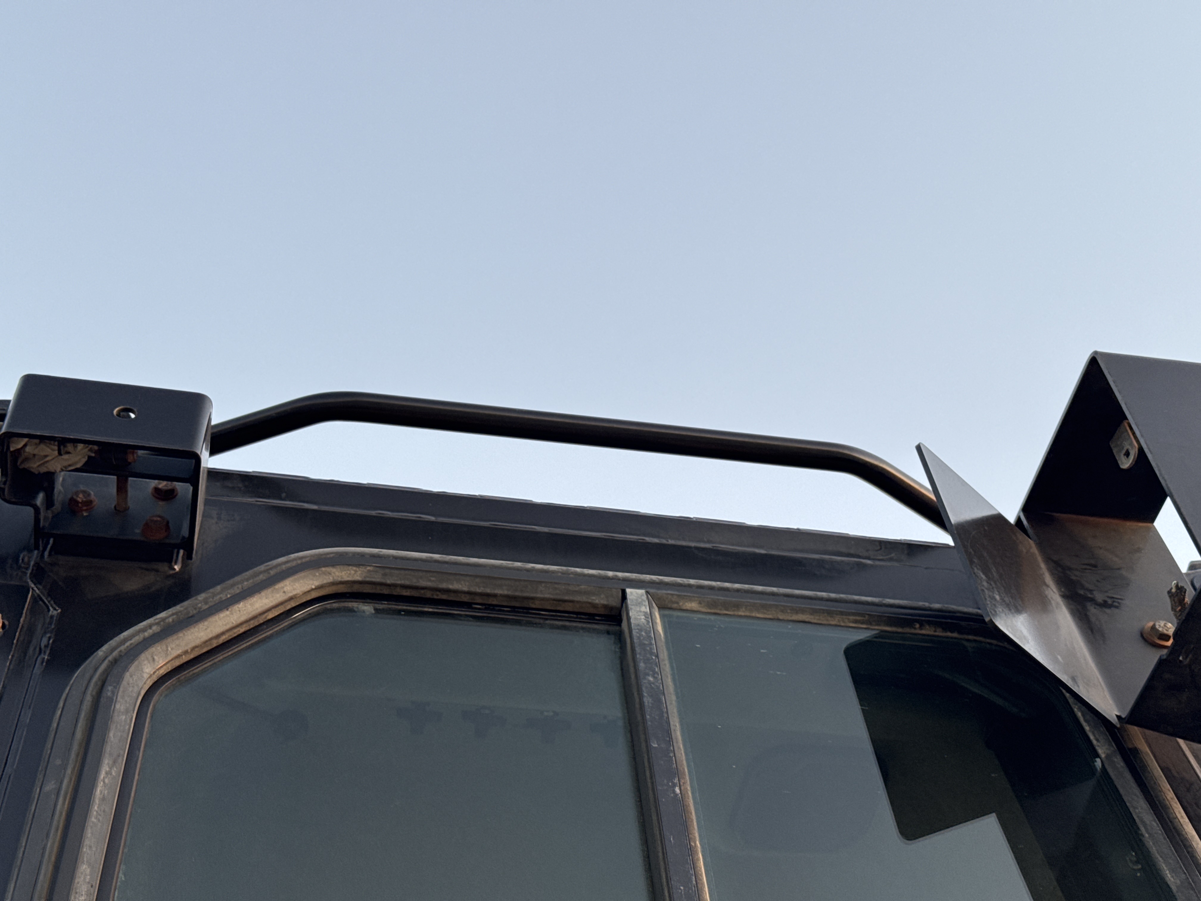 CDB-004-Cat-D6R-2-XL-Crawler-dozers-inspection-Structure-Handrails-2