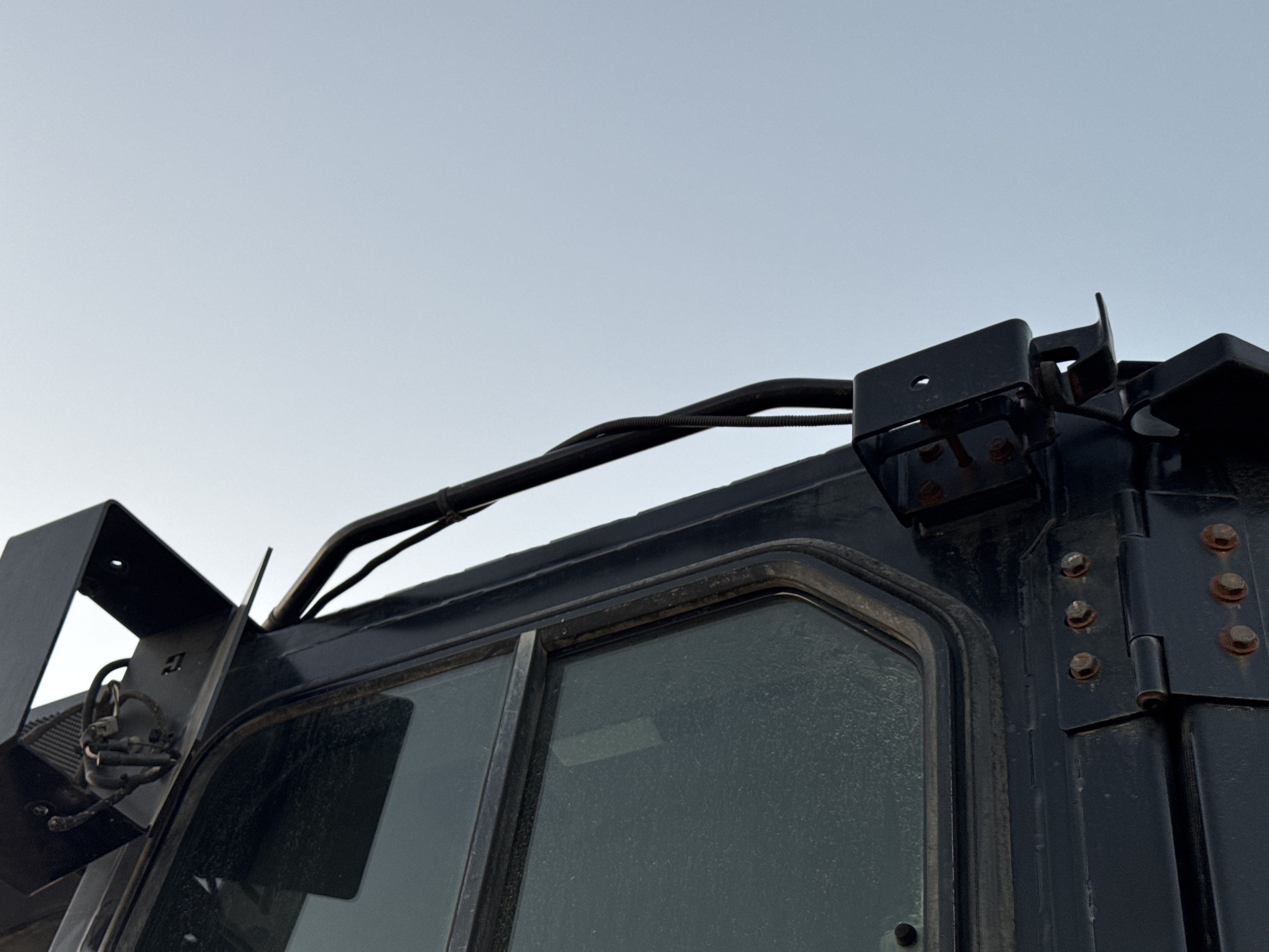 CDB-004-Cat-D6R-2-XL-Crawler-dozers-inspection-Structure-Handrails-2
