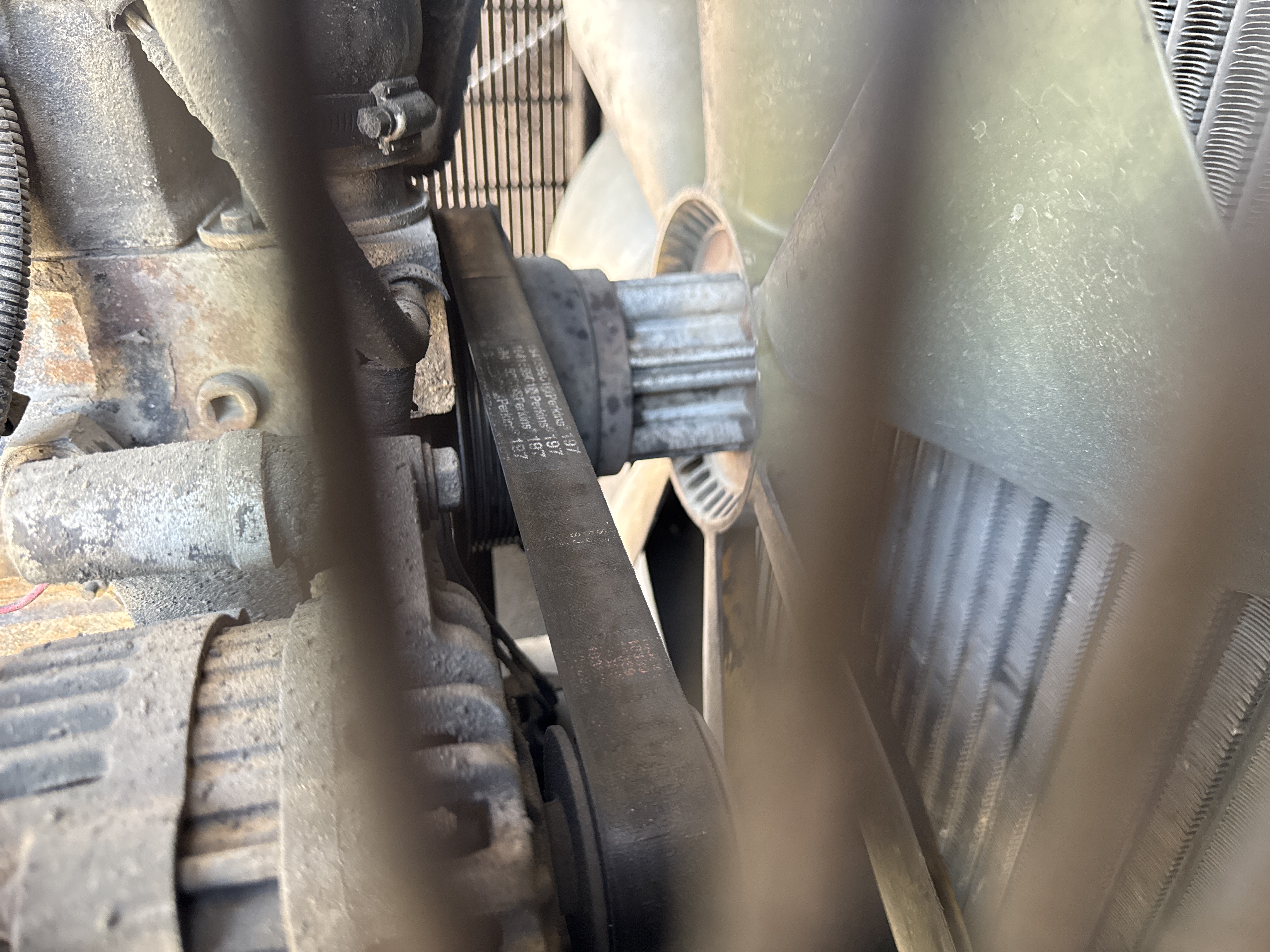 SGG-001-Perkins-200-KVA-Stationary-generators-inspection-Engine-Belts-2