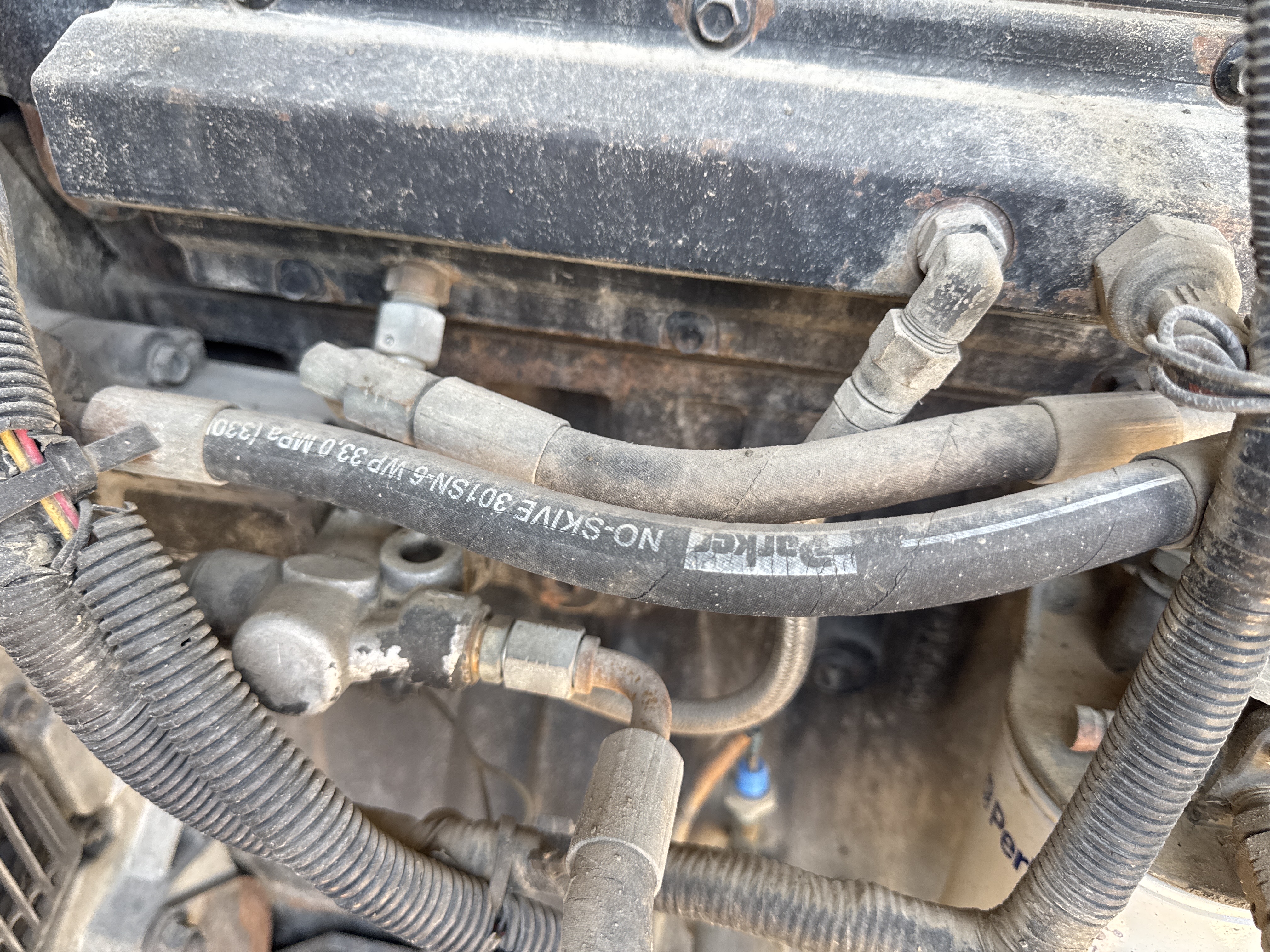SGG-001-Perkins-200-KVA-Stationary-generators-inspection-Engine-Hoses-2