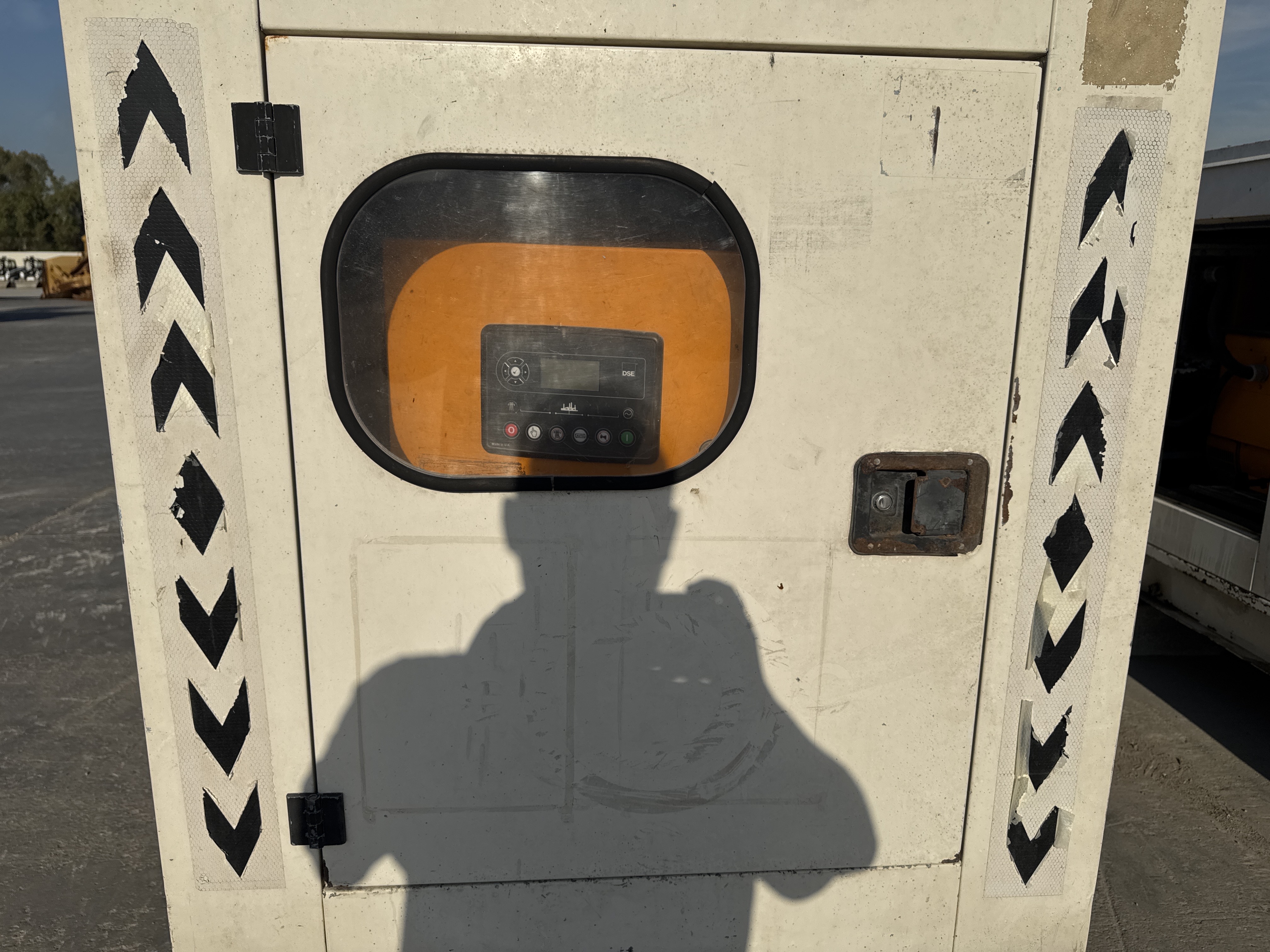 SGG-002-Perkins-100-KVA-Stationary-generators-inspection-Structure-Doors-2