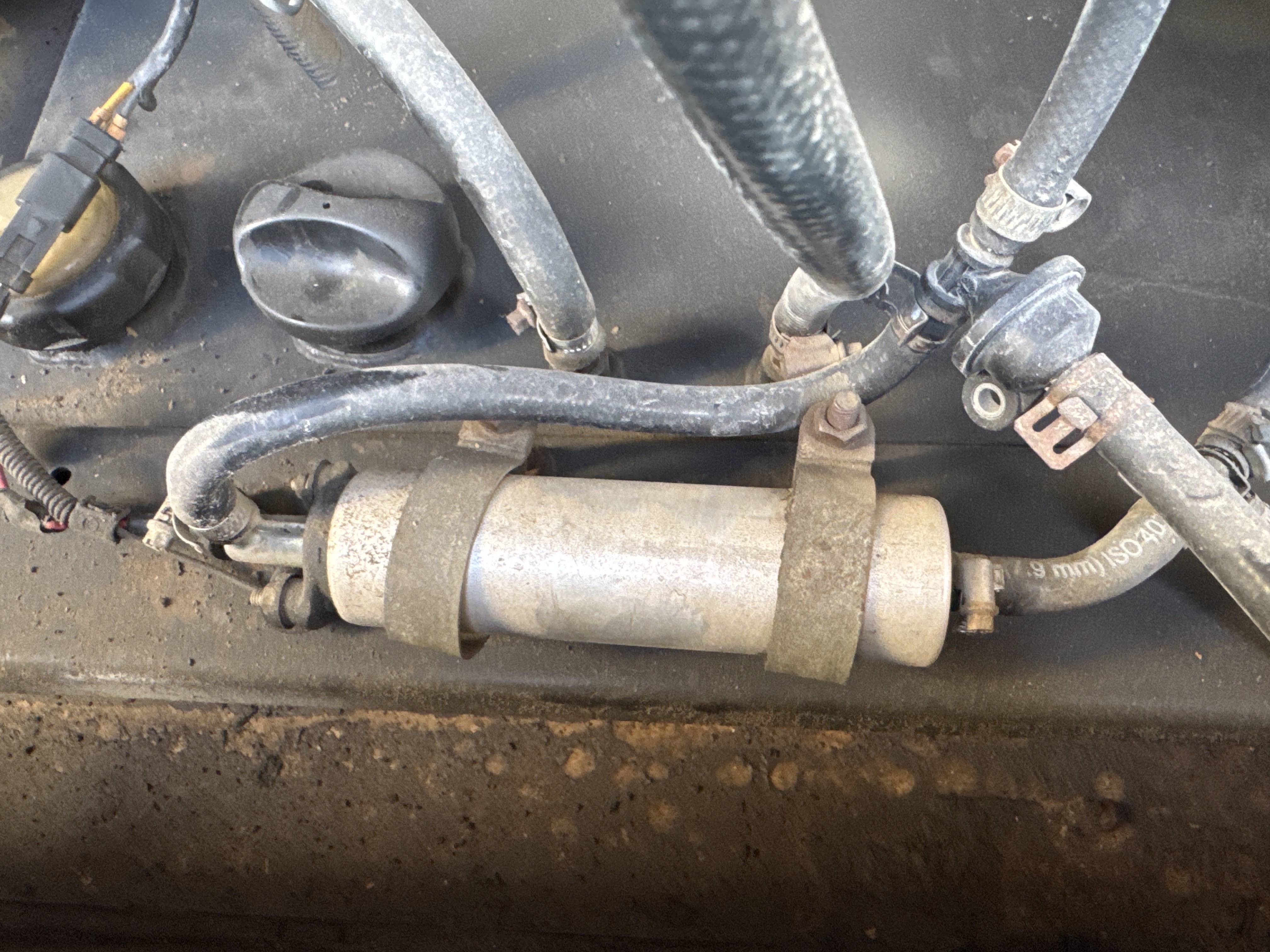 SGG-002-Perkins-100-KVA-Stationary-generators-inspection-Engine-Fuel-leaks-2