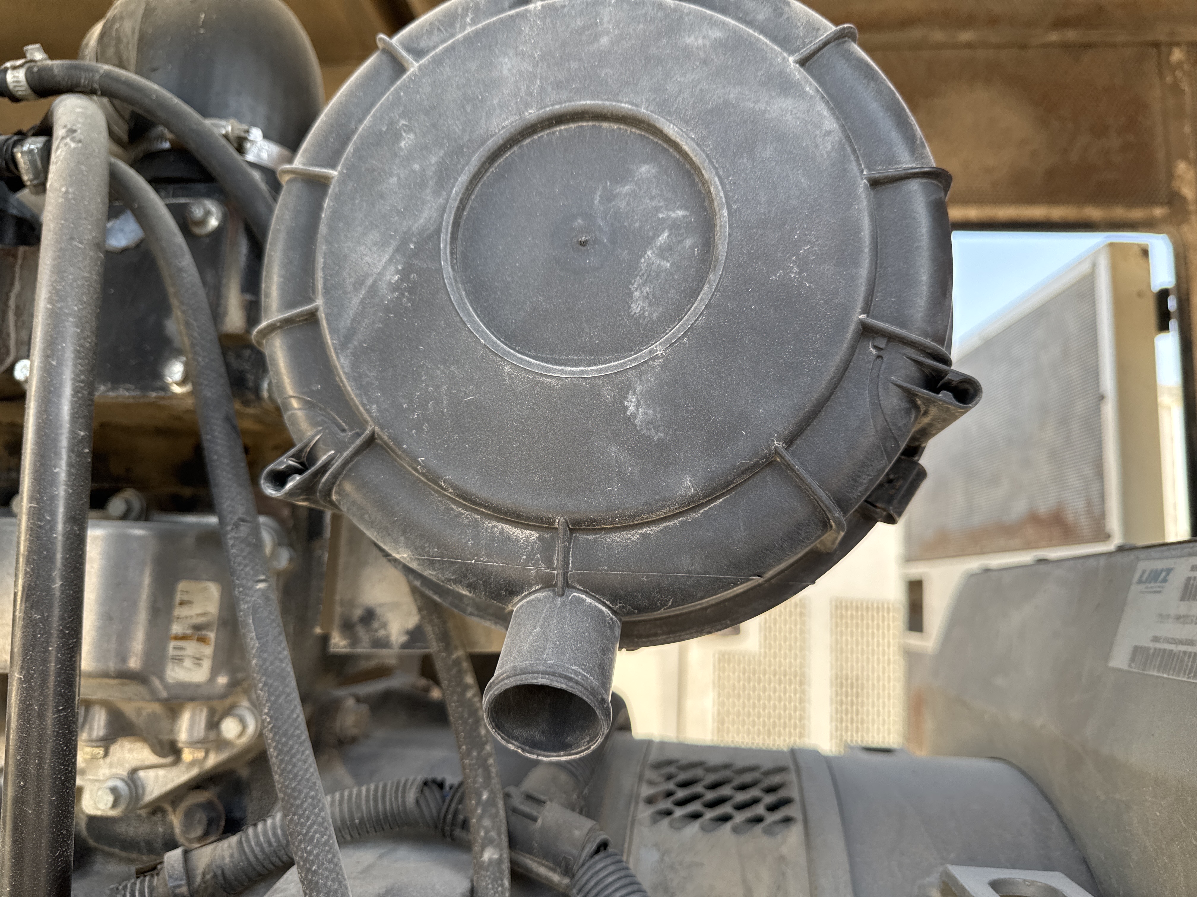 SGG-002-Perkins-100-KVA-Stationary-generators-inspection-Engine-Air-intake-system-2