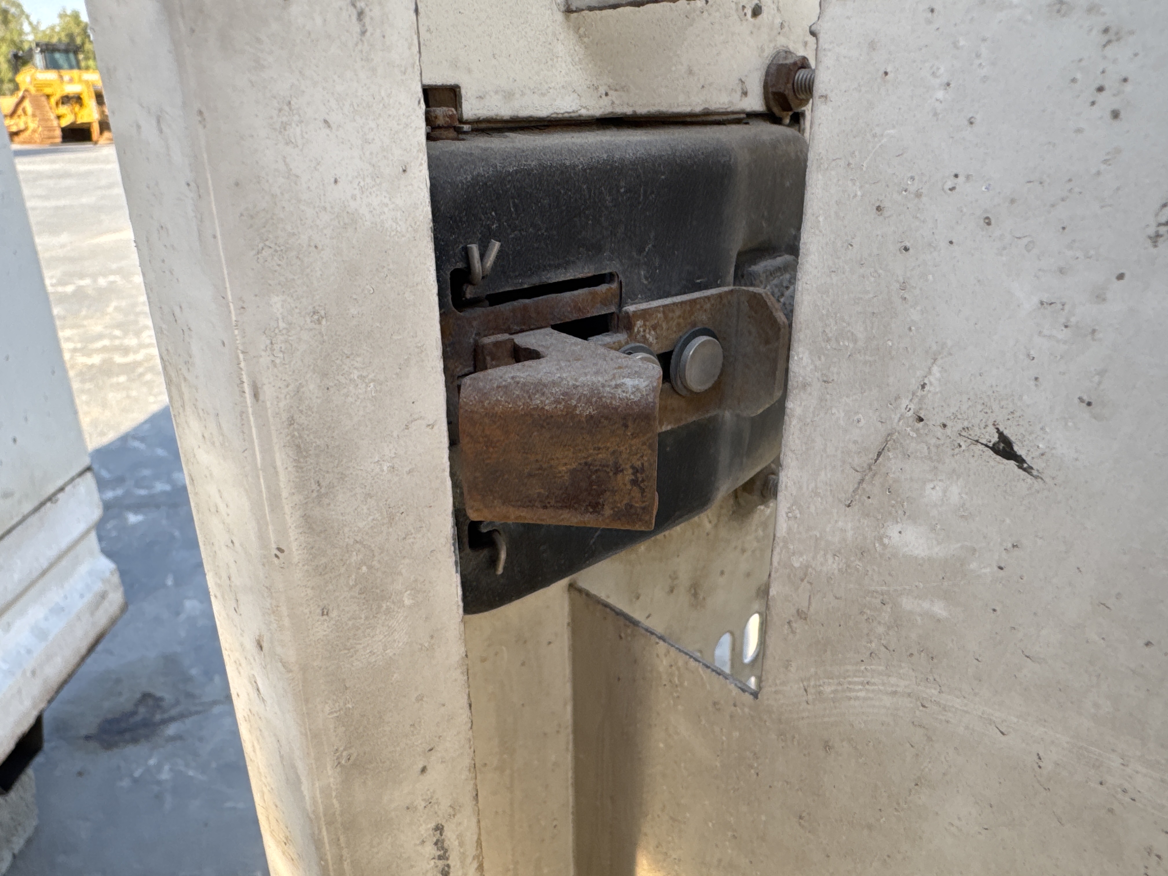 SGG-003-Perkins-100-KVA-Stationary-generators-inspection-Structure-Door-handles-2