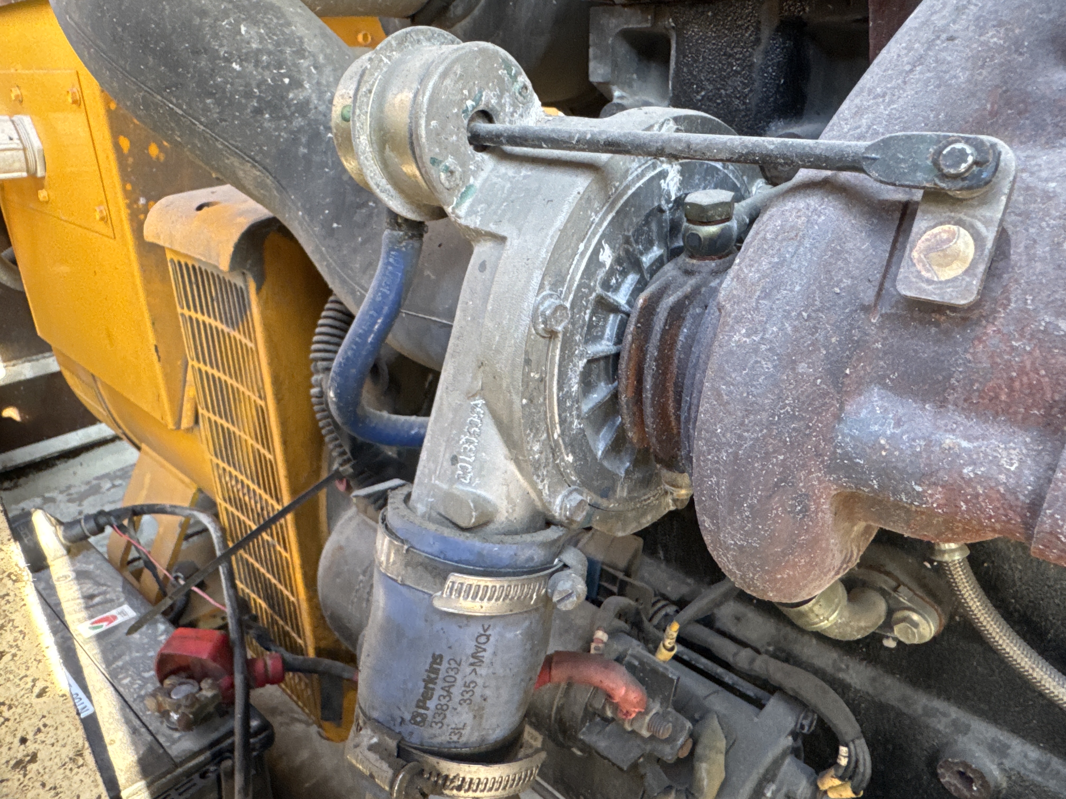 SGG-003-Perkins-100-KVA-Stationary-generators-inspection-Engine-Turbo-2