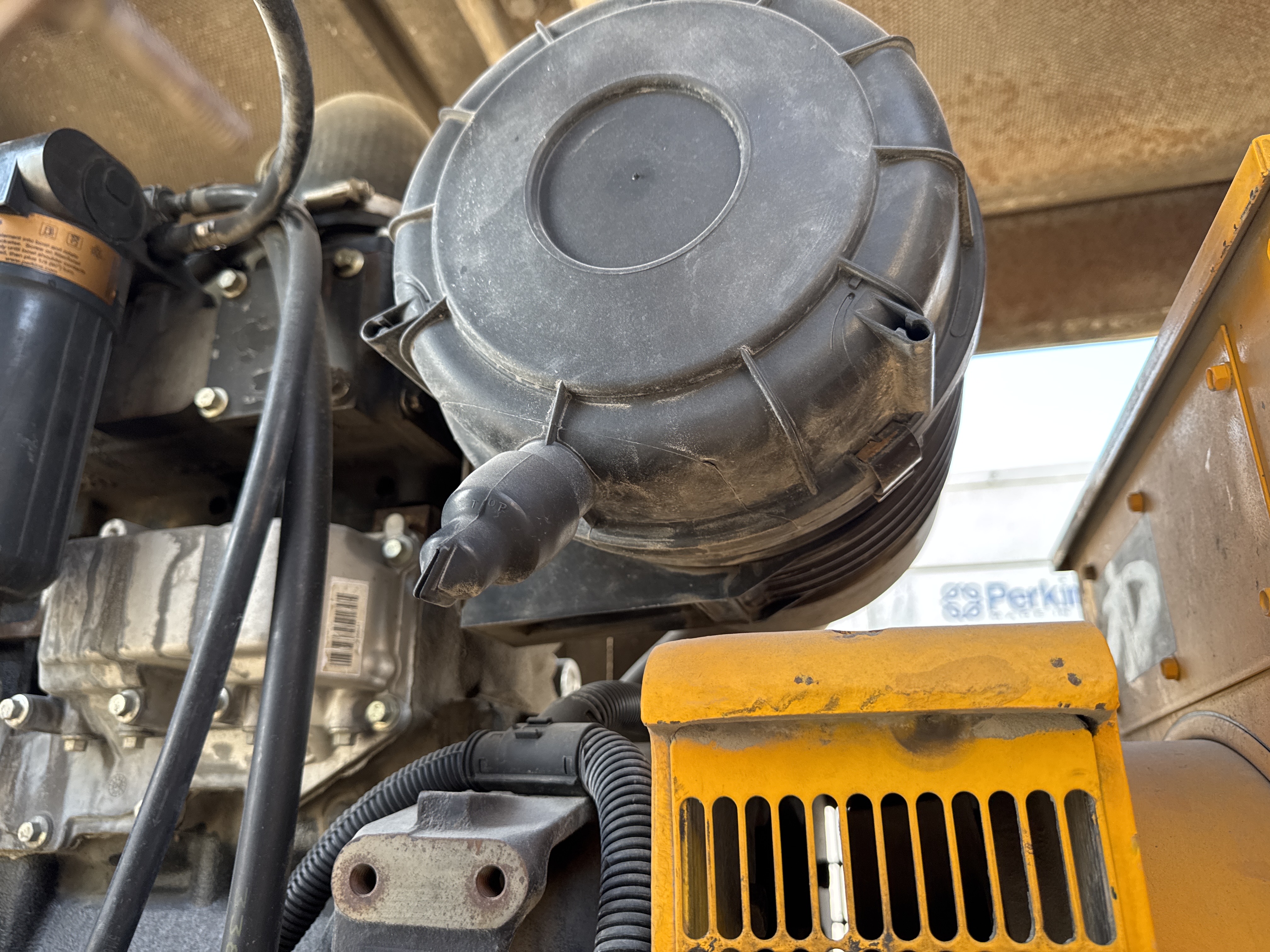 SGG-003-Perkins-100-KVA-Stationary-generators-inspection-Engine-Air-intake-system-2