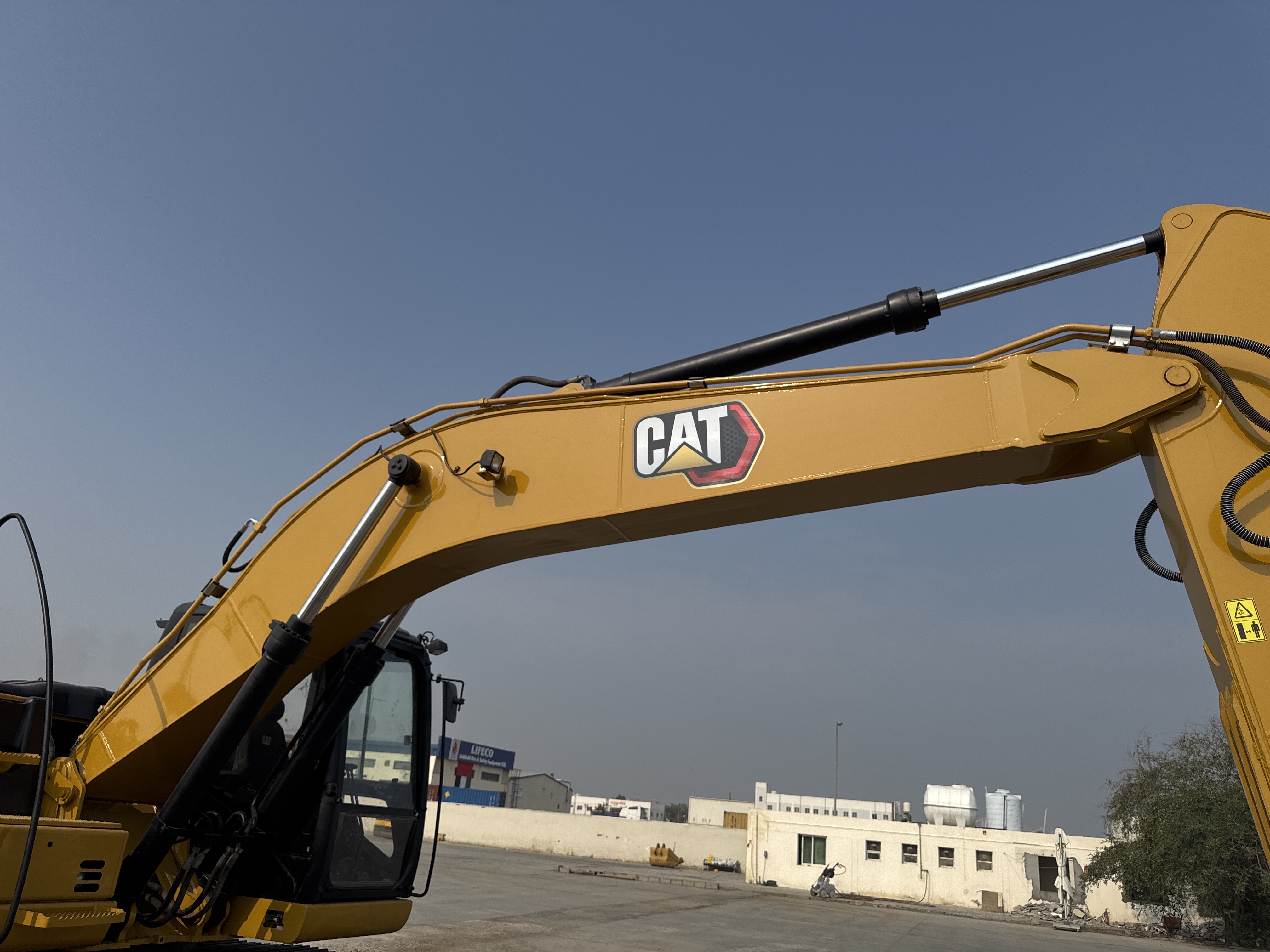 MDX-013-Cat-323D3-Medium-excavators-inspection-Chassis-Boom-2