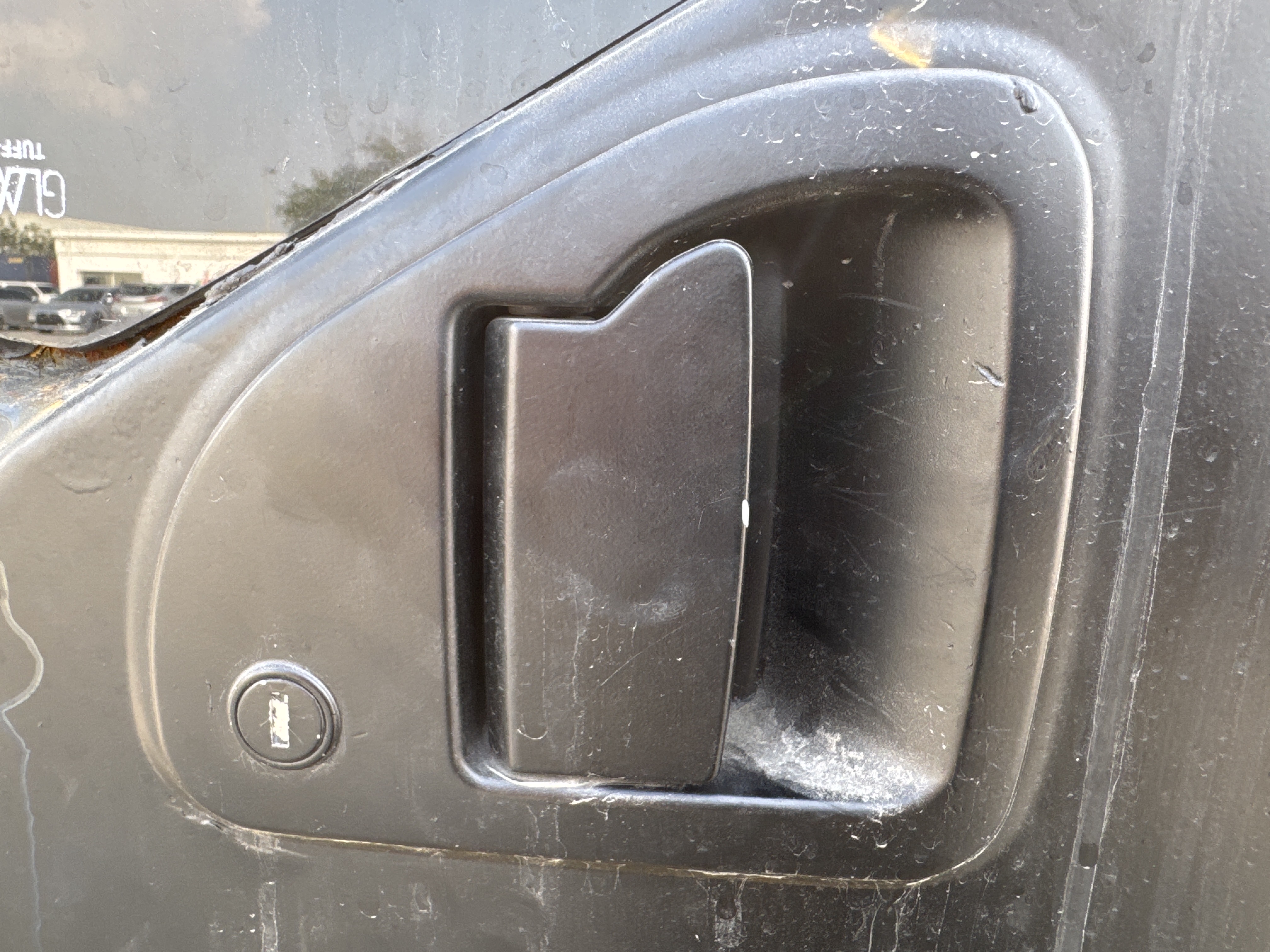 MDX-013-Cat-323D3-Medium-excavators-inspection-Cabin-Door-handles-2