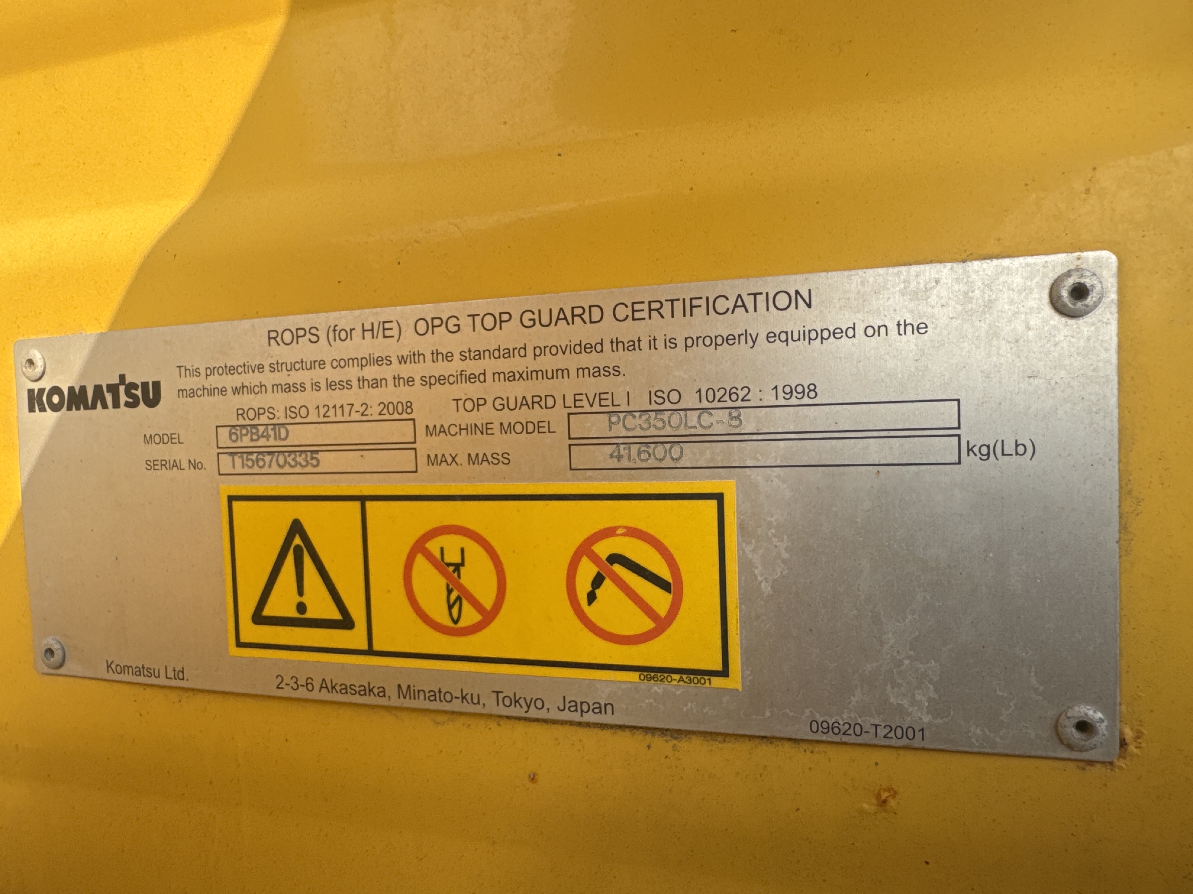 MDX-012-Komatsu-PC350LC-8-Medium-excavators-inspection-Safety-Rollover-protective-structure-(ROPS-/-FOPS)-2