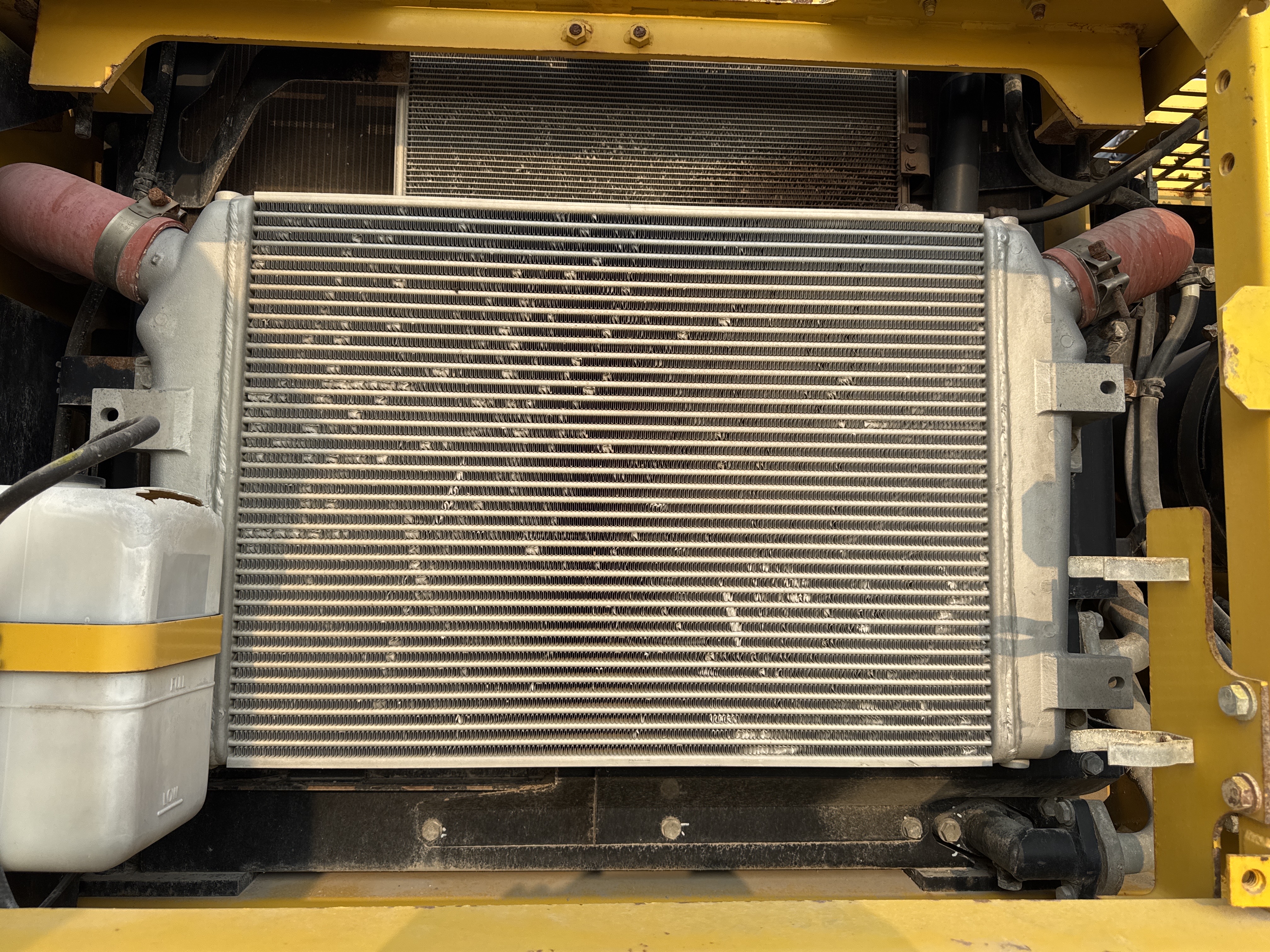 MDX-012-Komatsu-PC350LC-8-Medium-excavators-inspection-Engine-Radiator,-condenser,-intercooler,-hydraulic-cooler-2