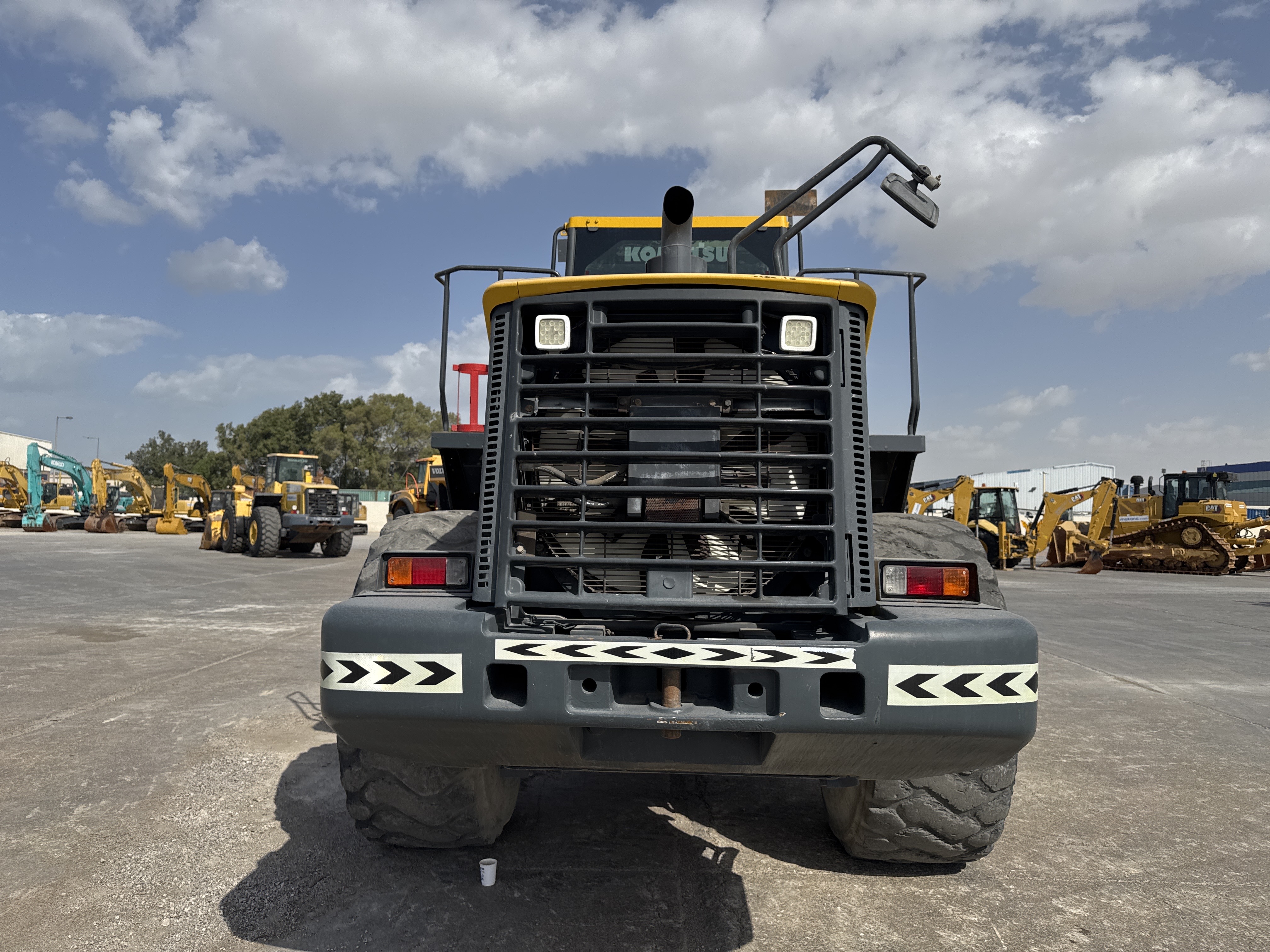 WHL-005-Komatsu-WA470-6-Wheel-loaders-inspection-Structure-Paint-2