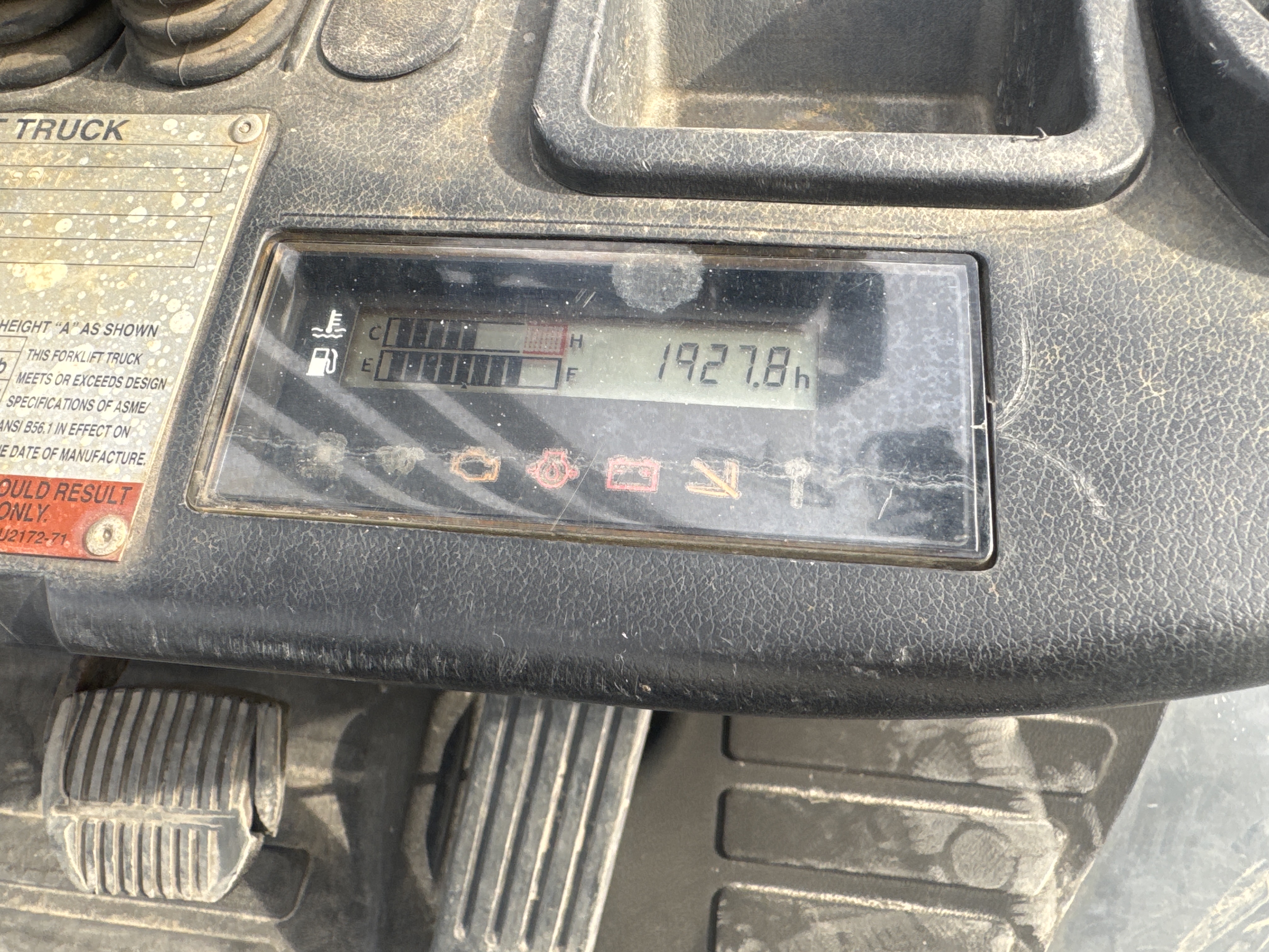 FLM-005-Toyota-8FDU25-Forklifts-inspection-General-Hour-meter-2