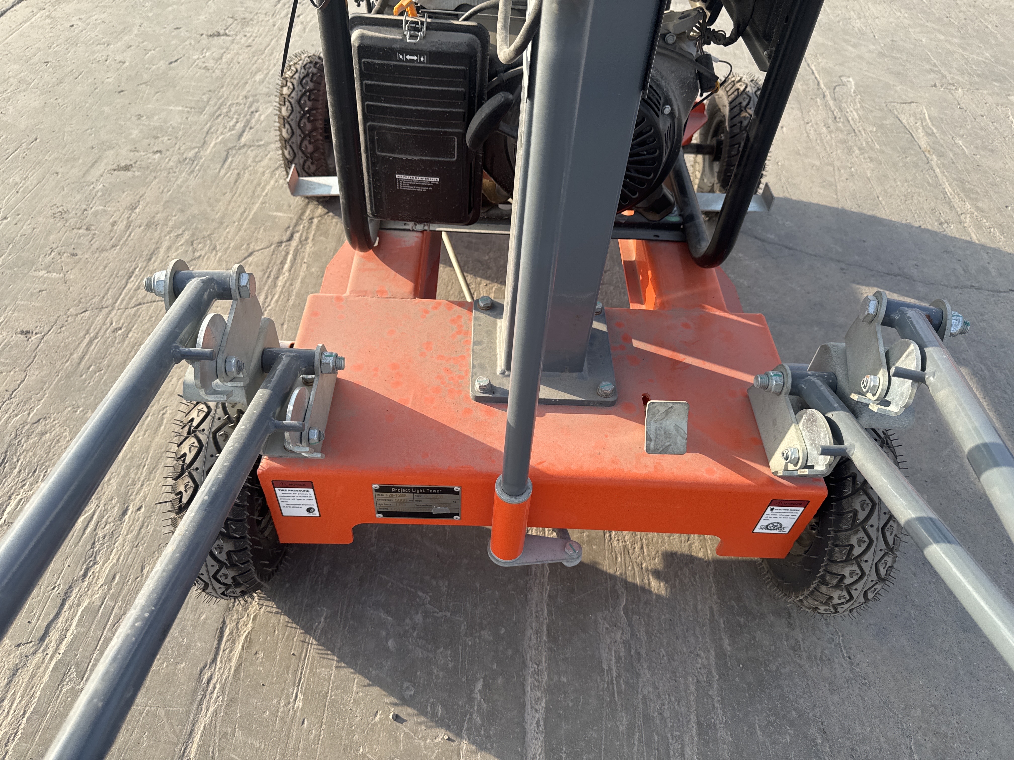 LTA-001-Furd-FZM-1000B-Light-towers-inspection-Structure-Paint-2
