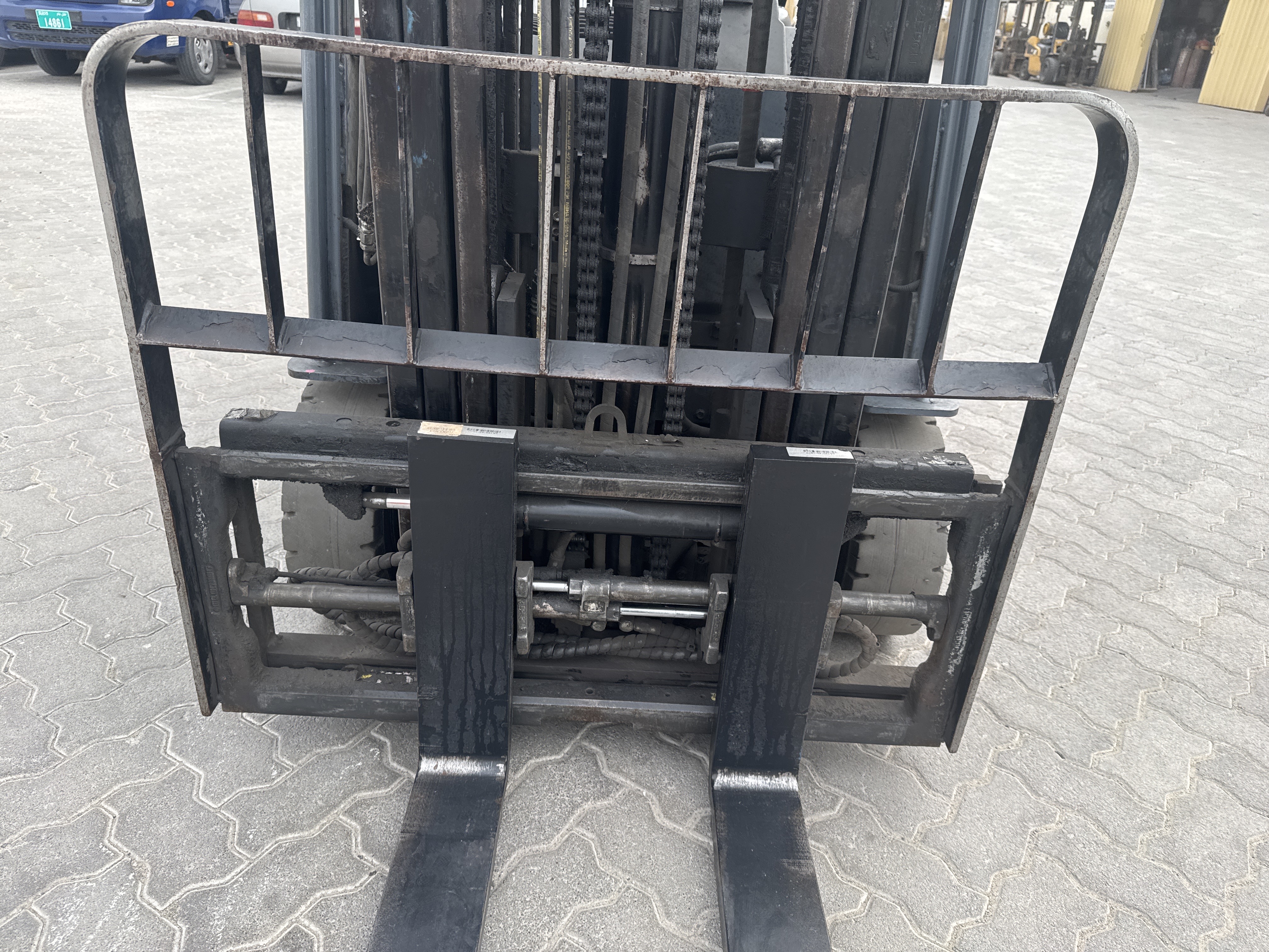 FLM-021-Toyota-8FBE20-Forklifts-inspection-Chassis-Carriage-1