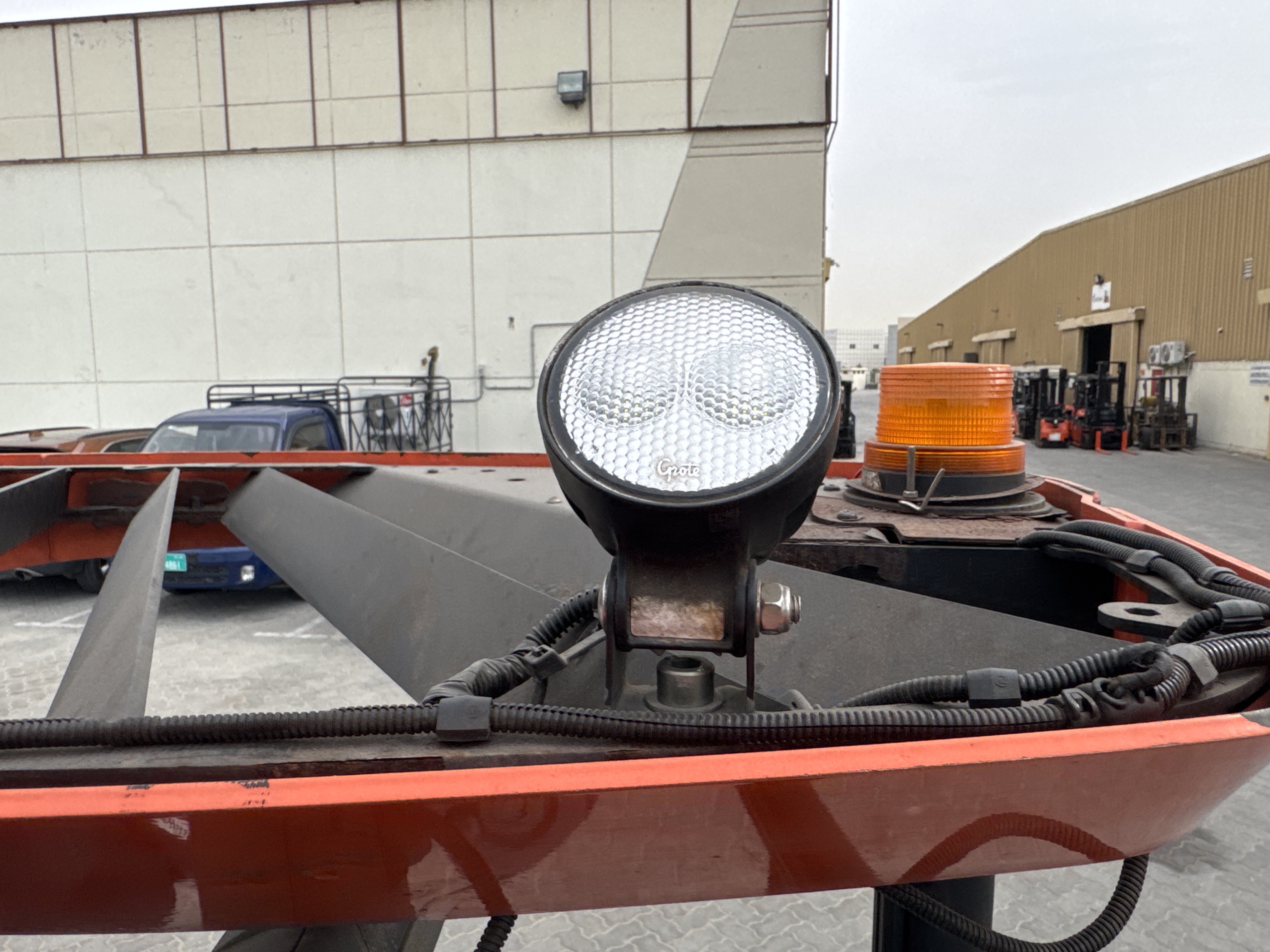 RTM-008-Toyota-Reflex-RRE160H-Reach-trucks-inspection-Electronics-Lights-and-signals-1