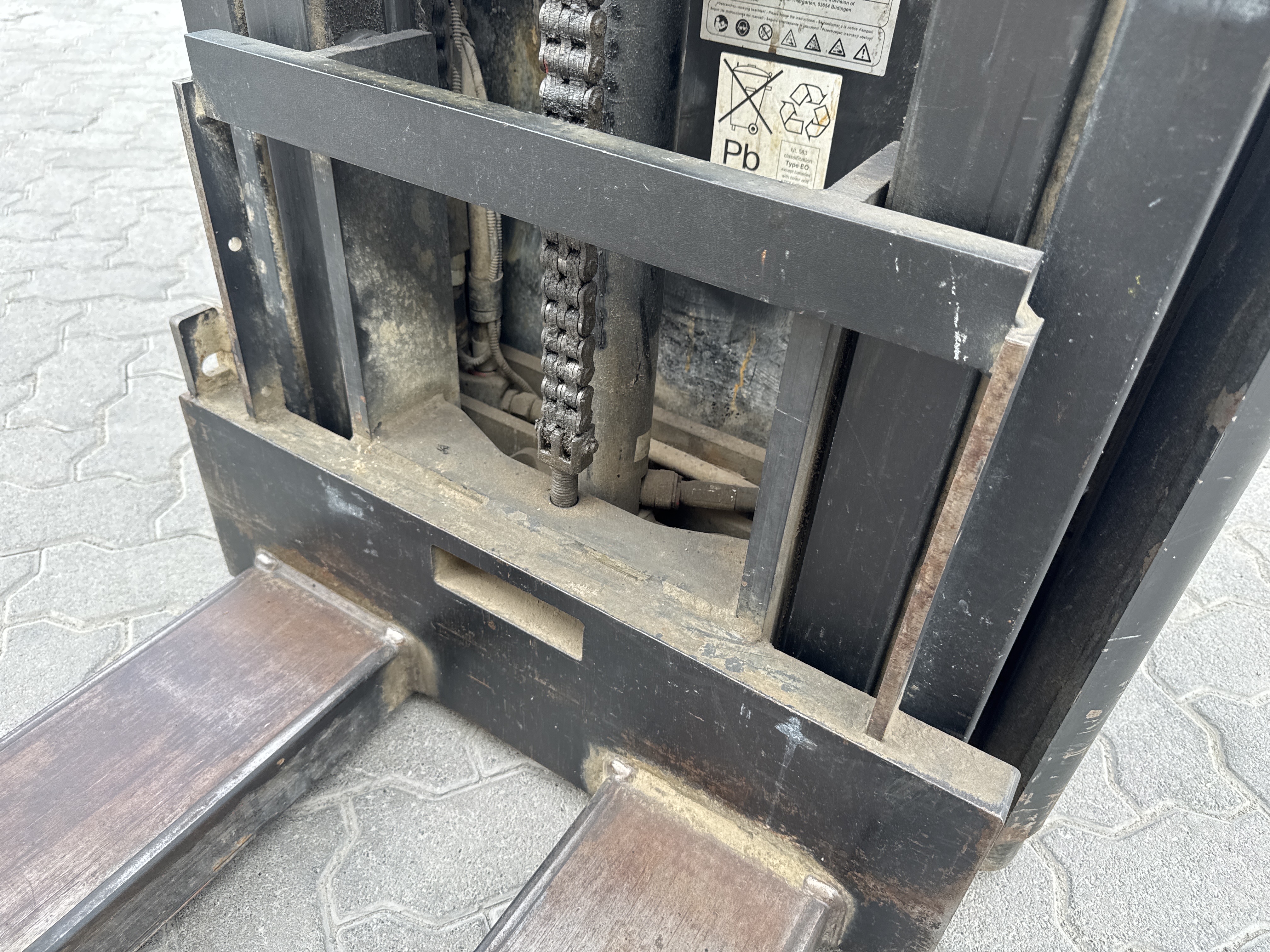 PSM-001-Toyota-Staxio-SWE160-Pallet-stackers-inspection-Chassis-Carriage-1