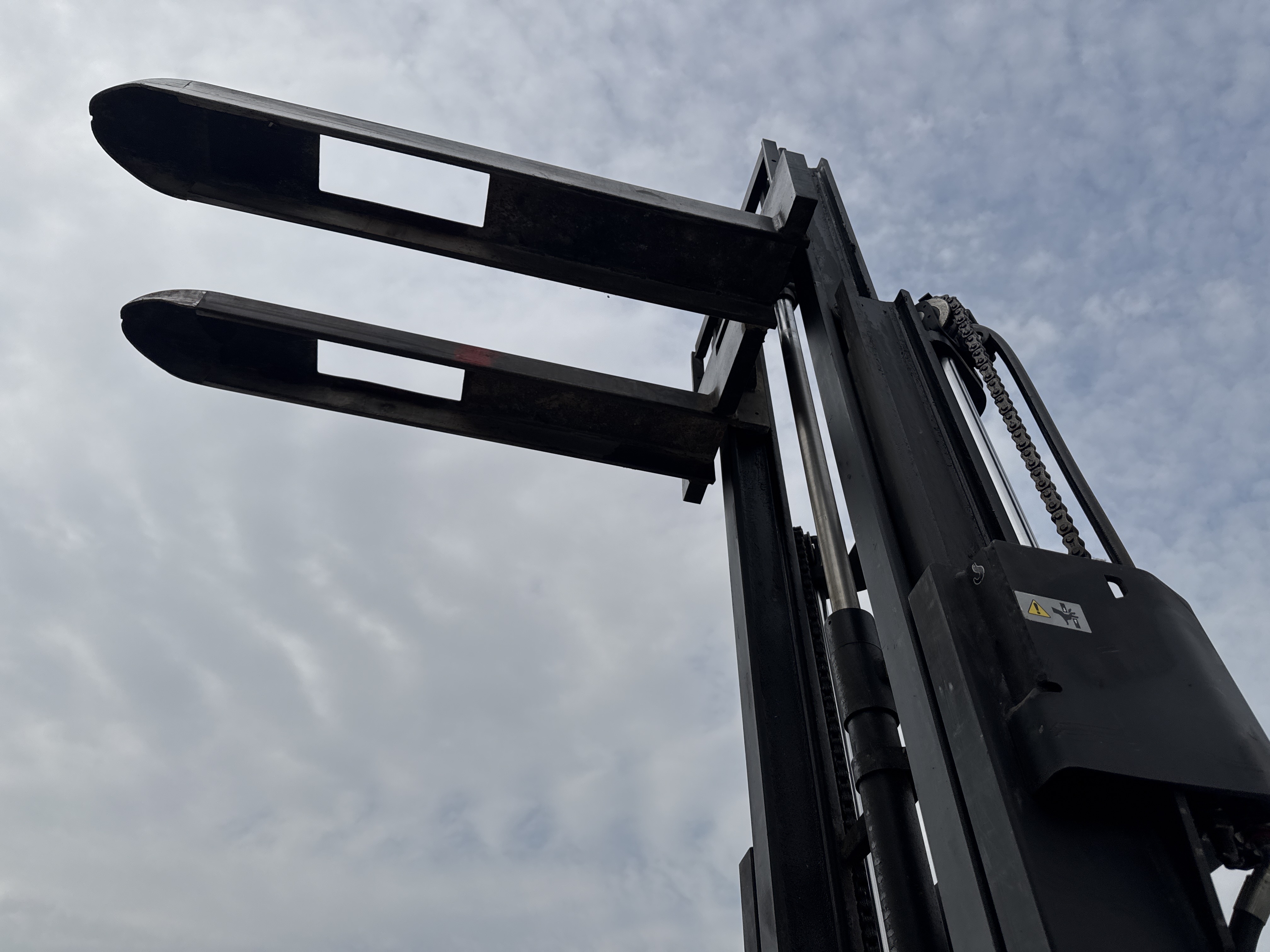 PSM-001-Toyota-Staxio-SWE160-Pallet-stackers-inspection-Chassis-Mast-1