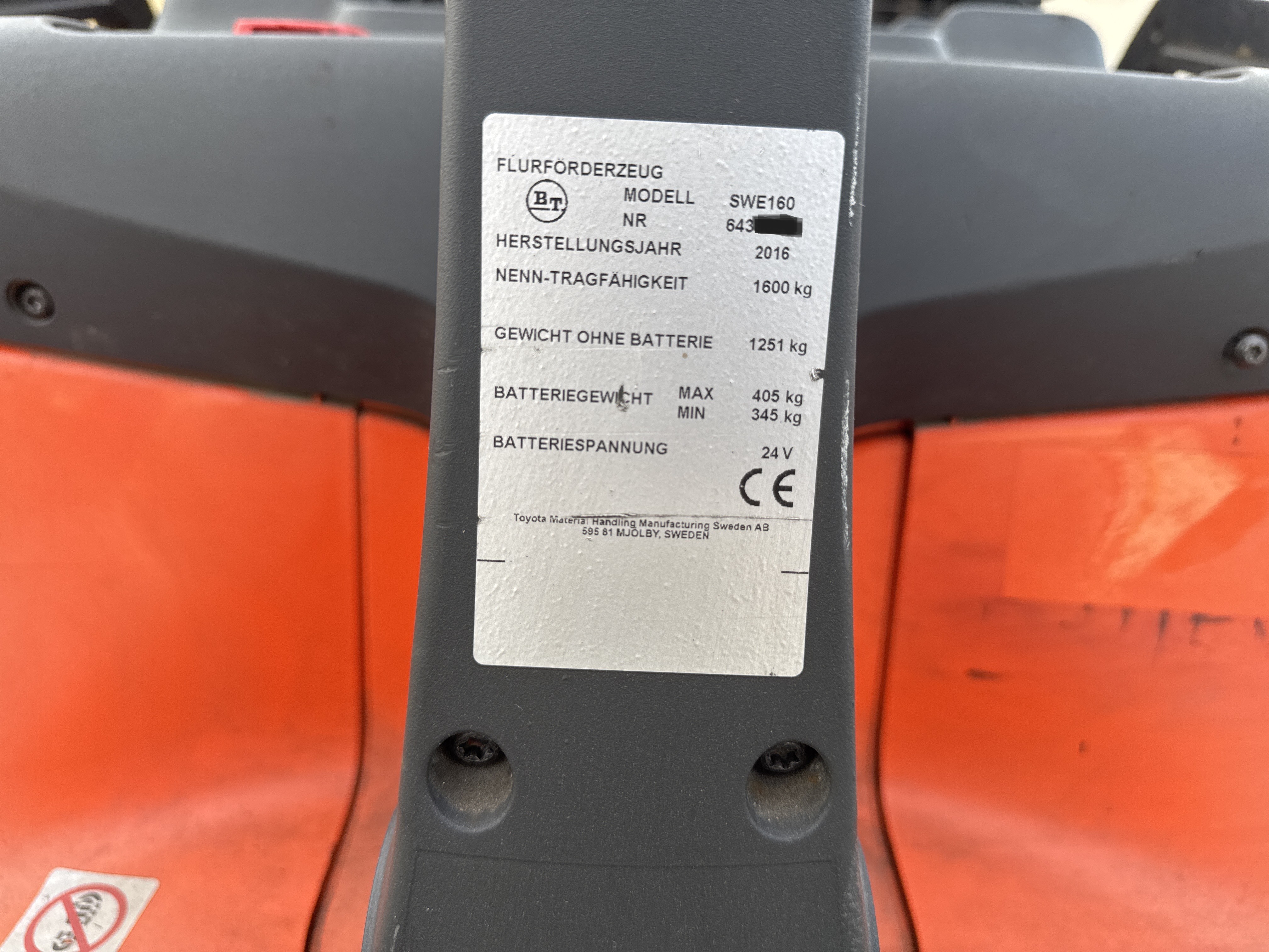 PSM-001-Toyota-Staxio-SWE160-Pallet-stackers-inspection-General-Serial-number-1