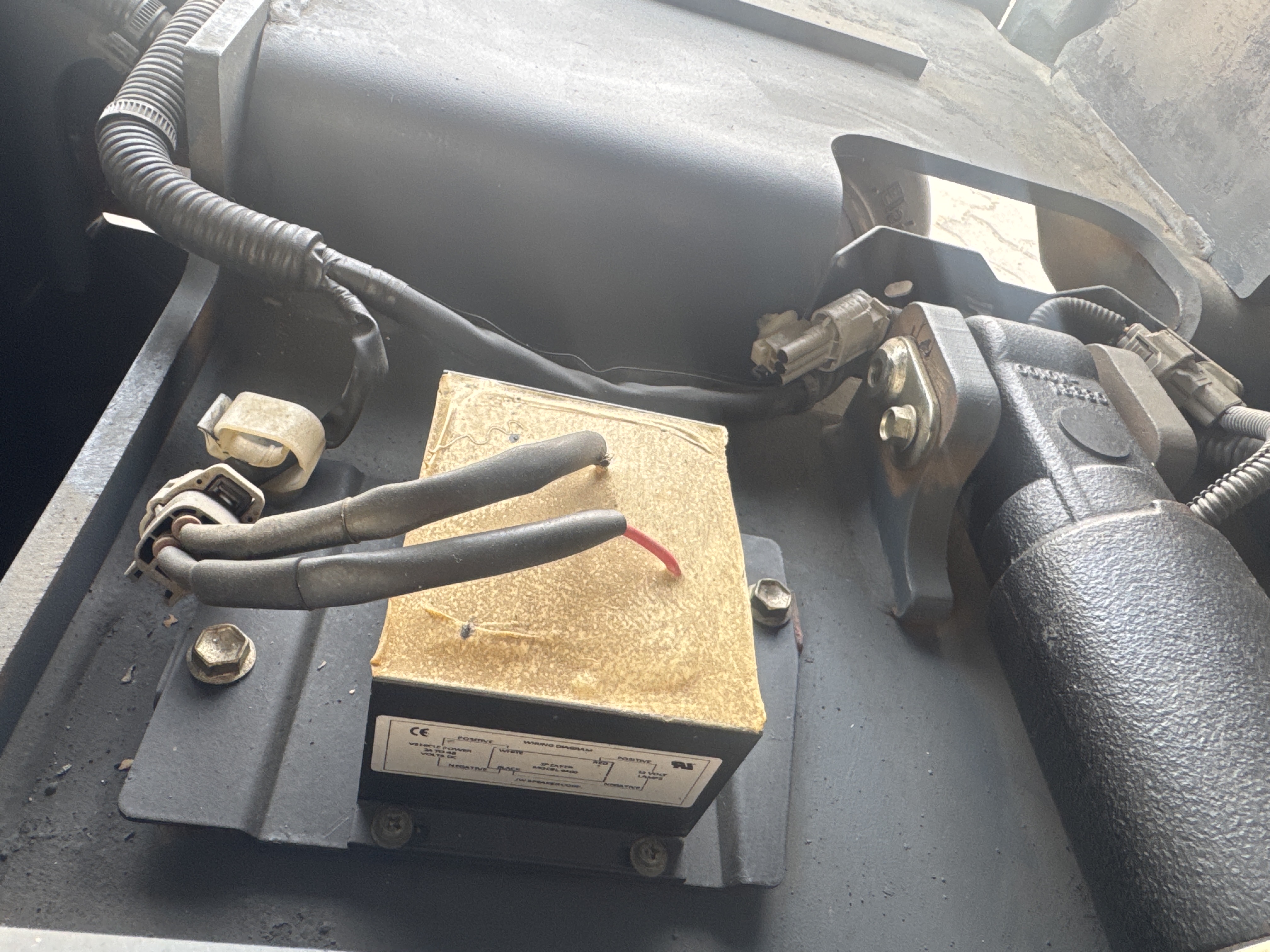 FLM-015-Toyota-8FBCU25-Forklifts-inspection-Electronics-Main-harness-1