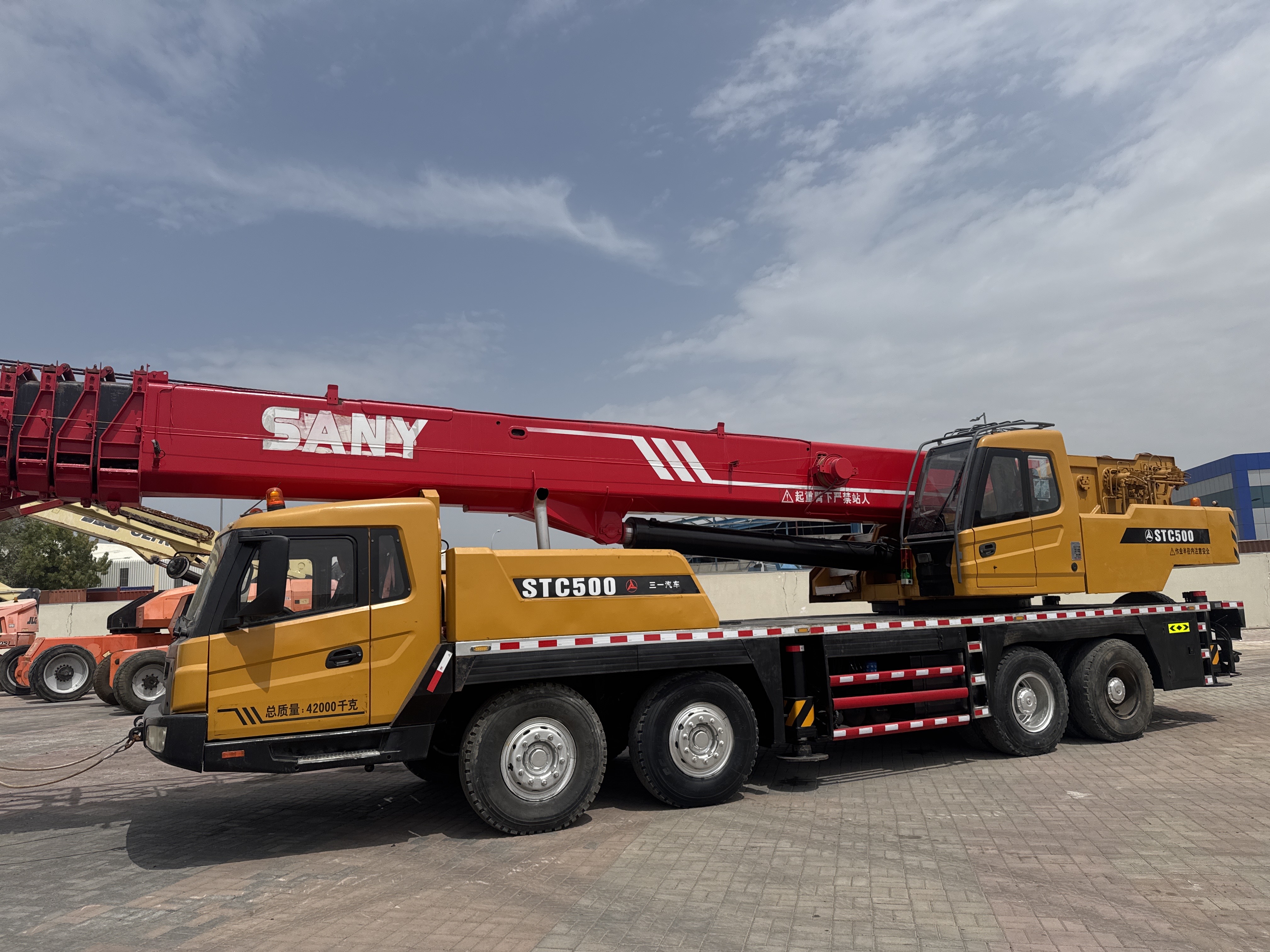 TRC-001-ساني-STC500-شاحنات-الرافعة-فحص-الهيكل-الصبغ-1