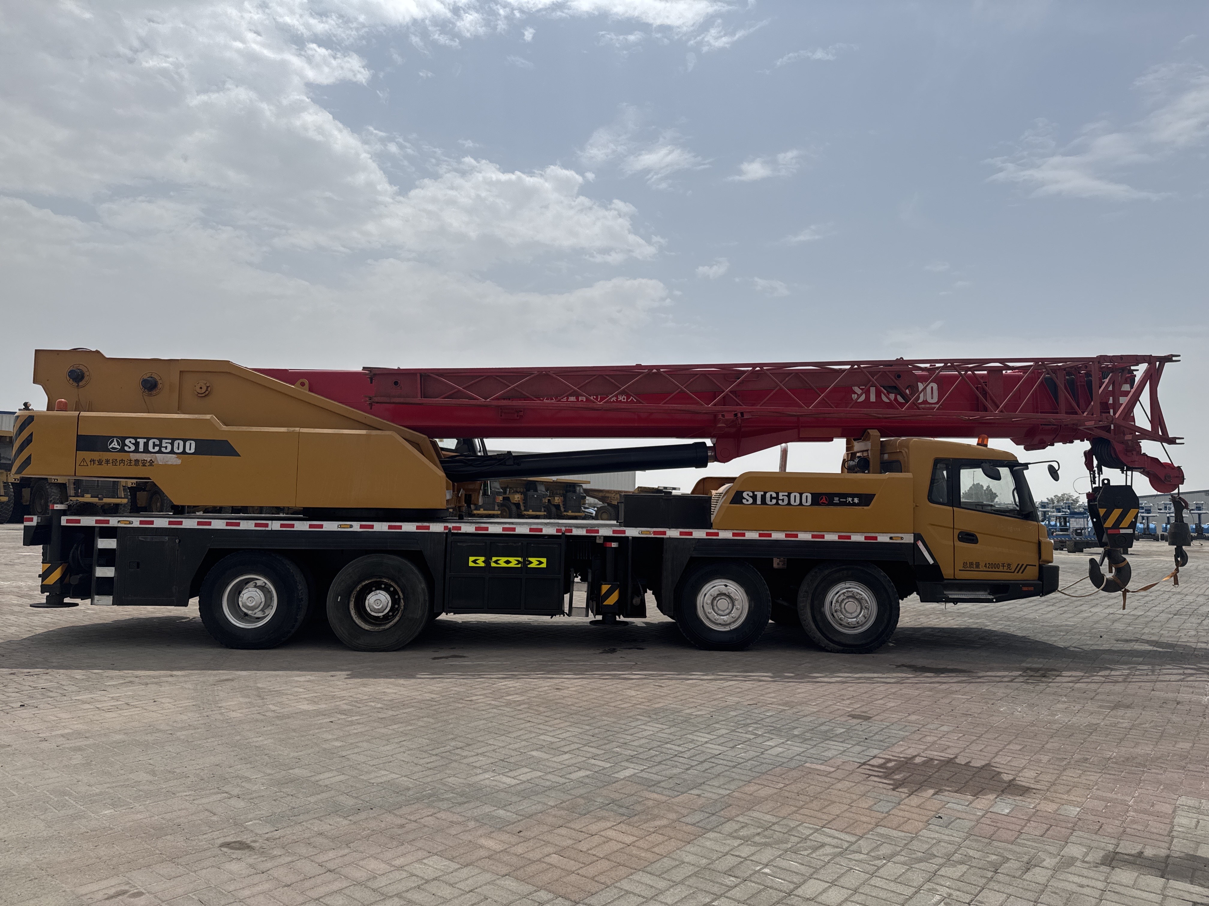 TRC-001-ساني-STC500-شاحنات-الرافعة-فحص-الهيكل-الصبغ-1
