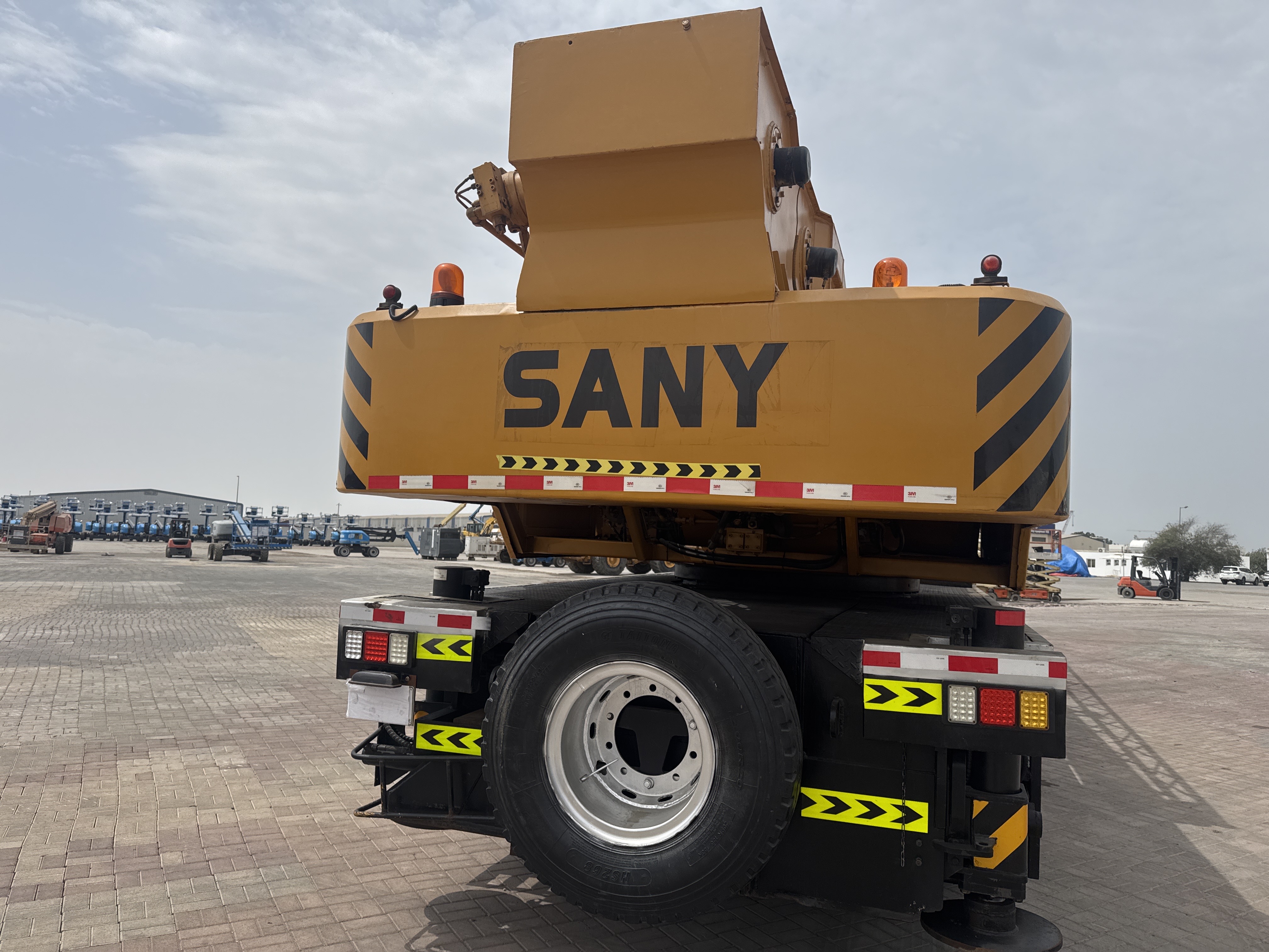 TRC-001-ساني-STC500-شاحنات-الرافعة-فحص-الهيكل-الصبغ-1