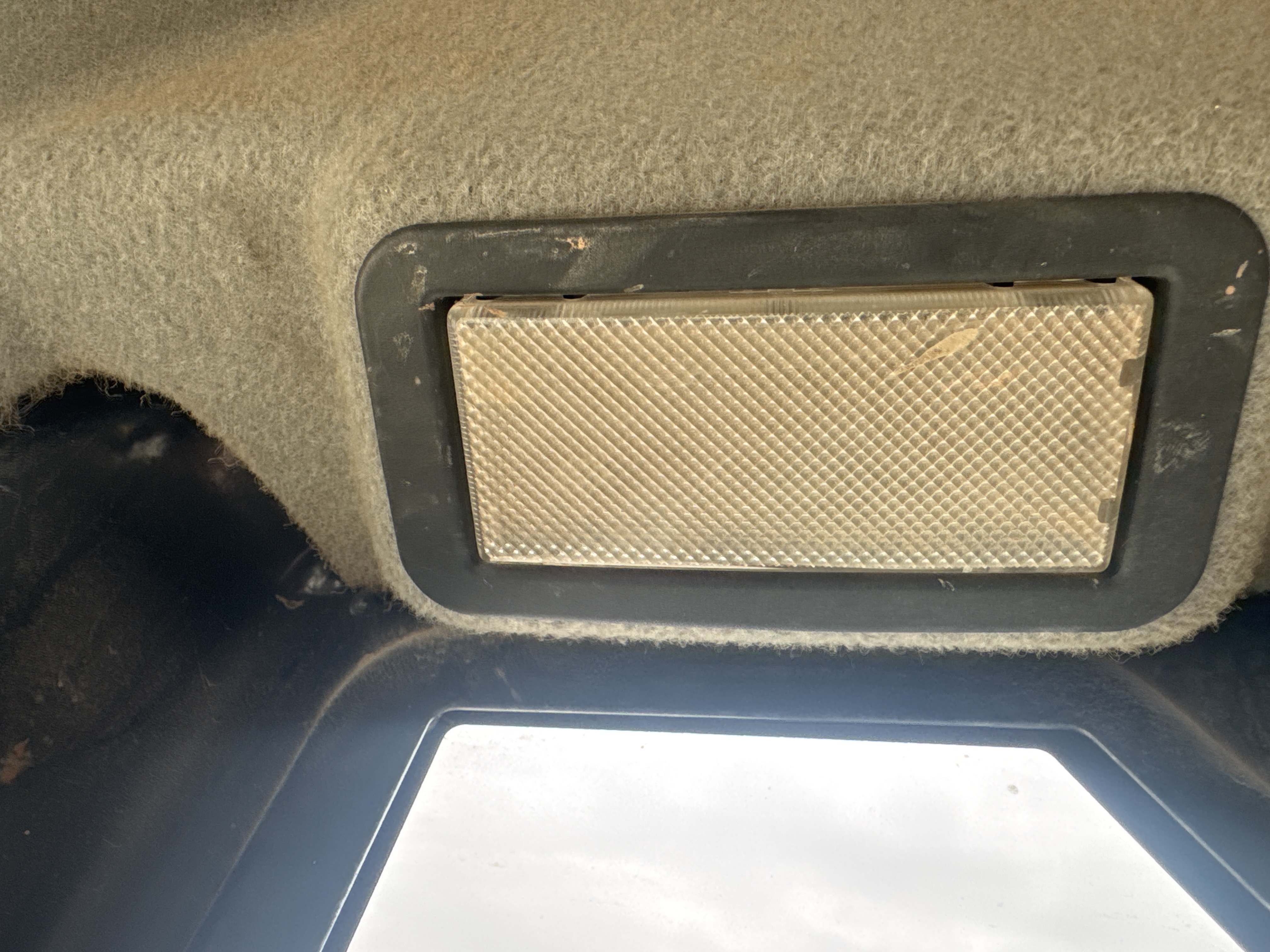 MNX-021-Cat-305E2-Mini-excavators-inspection-Cabin-Cabin-light-1