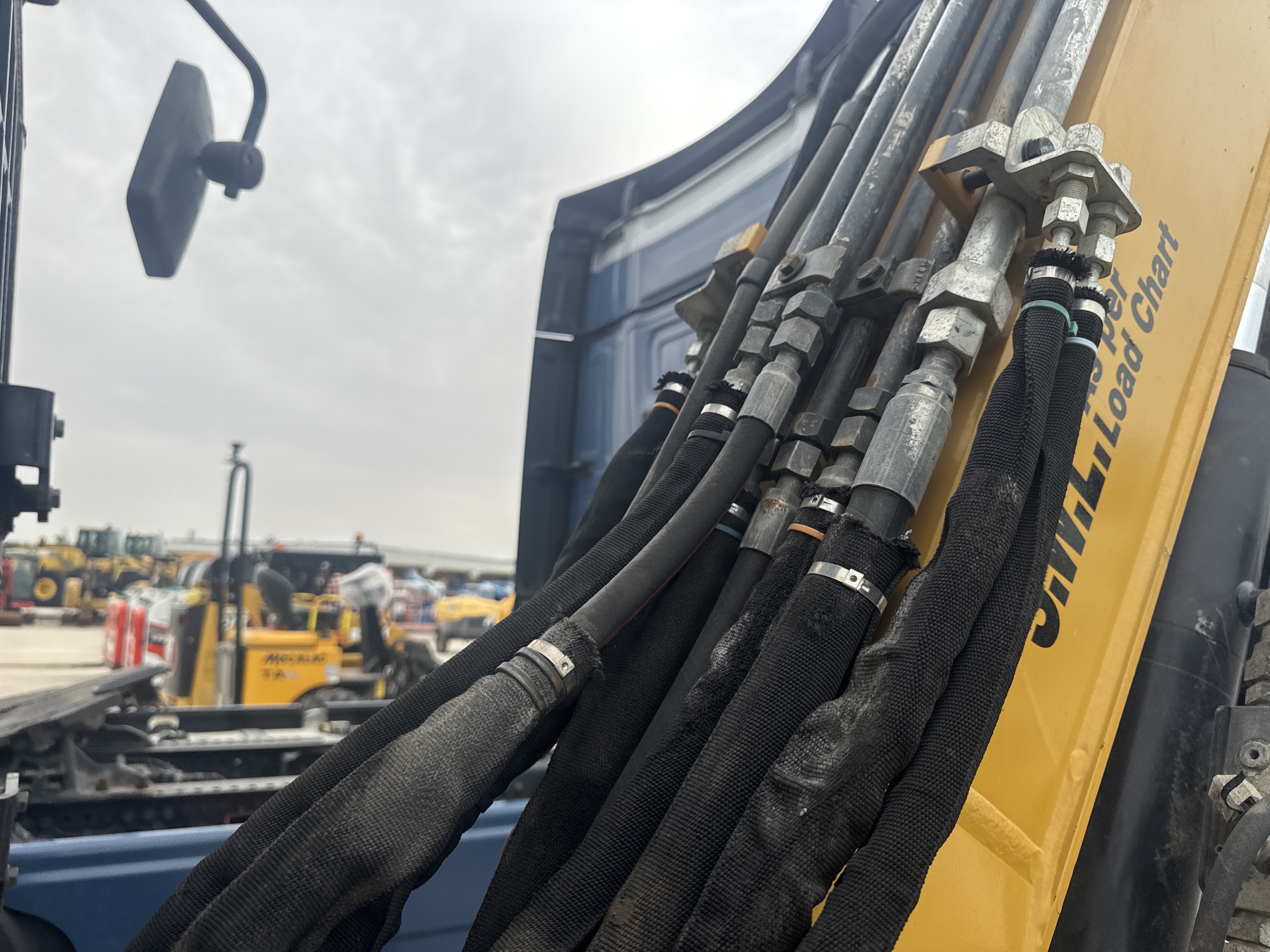 MNX-020-Cat-305E2-Mini-excavators-inspection-Hydraulics-Hydraulic-hoses-and-lines-1