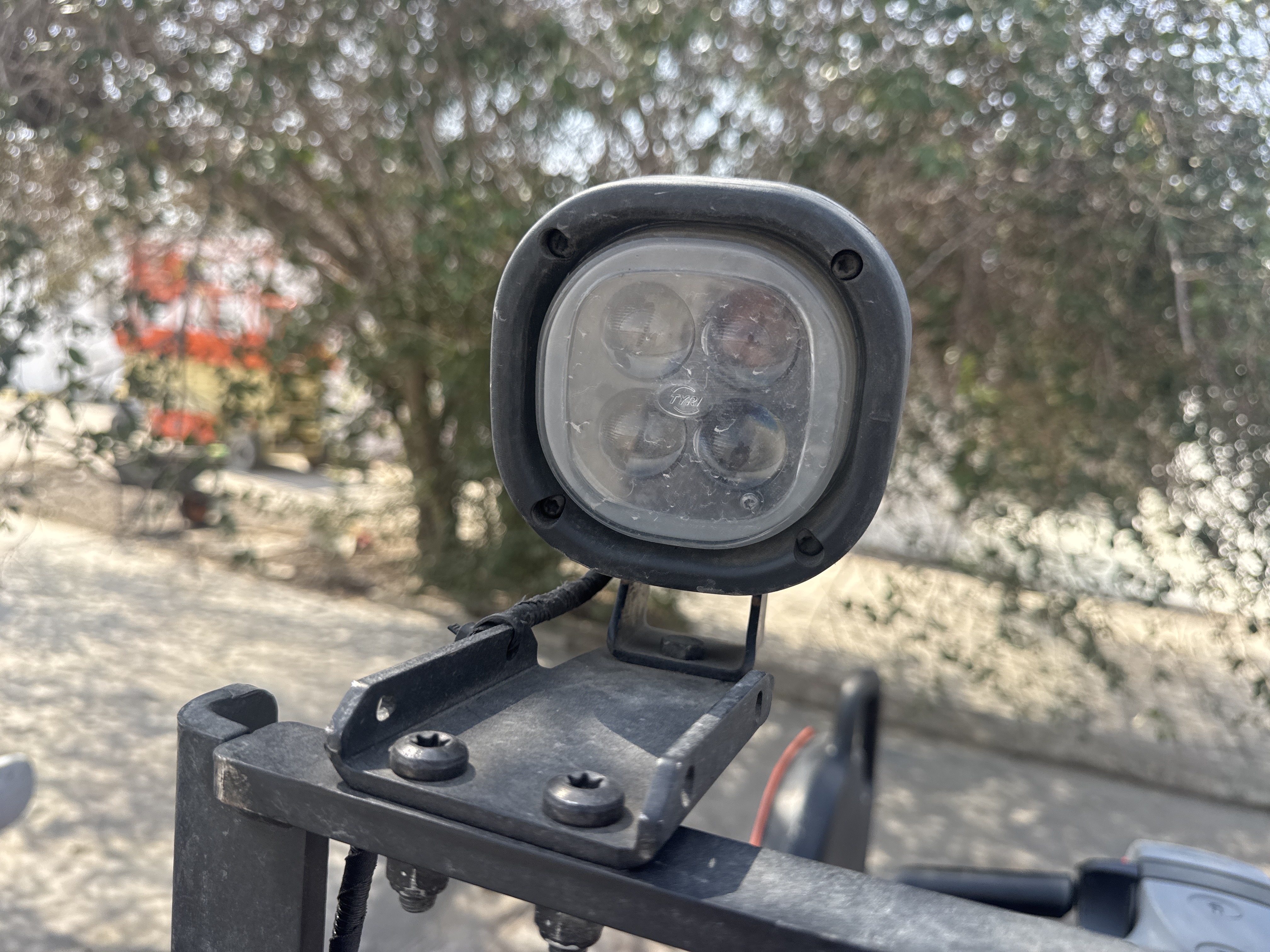 PTM-002-Toyota-Levio-LPE200-Pallet-trucks-inspection-Electronics-Lights-and-signals-1