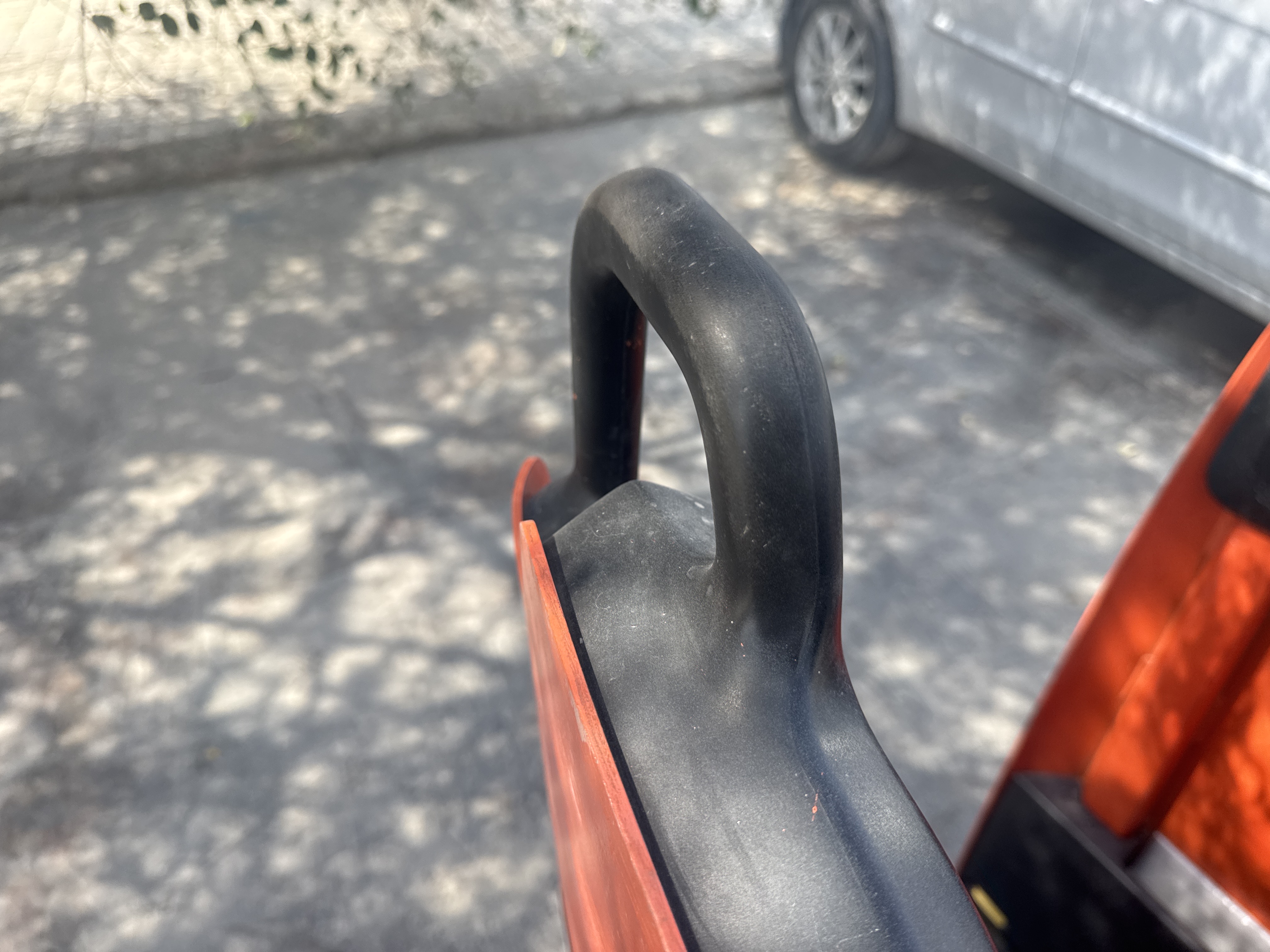 PTM-002-Toyota-Levio-LPE200-Pallet-trucks-inspection-Structure-Handrails-1