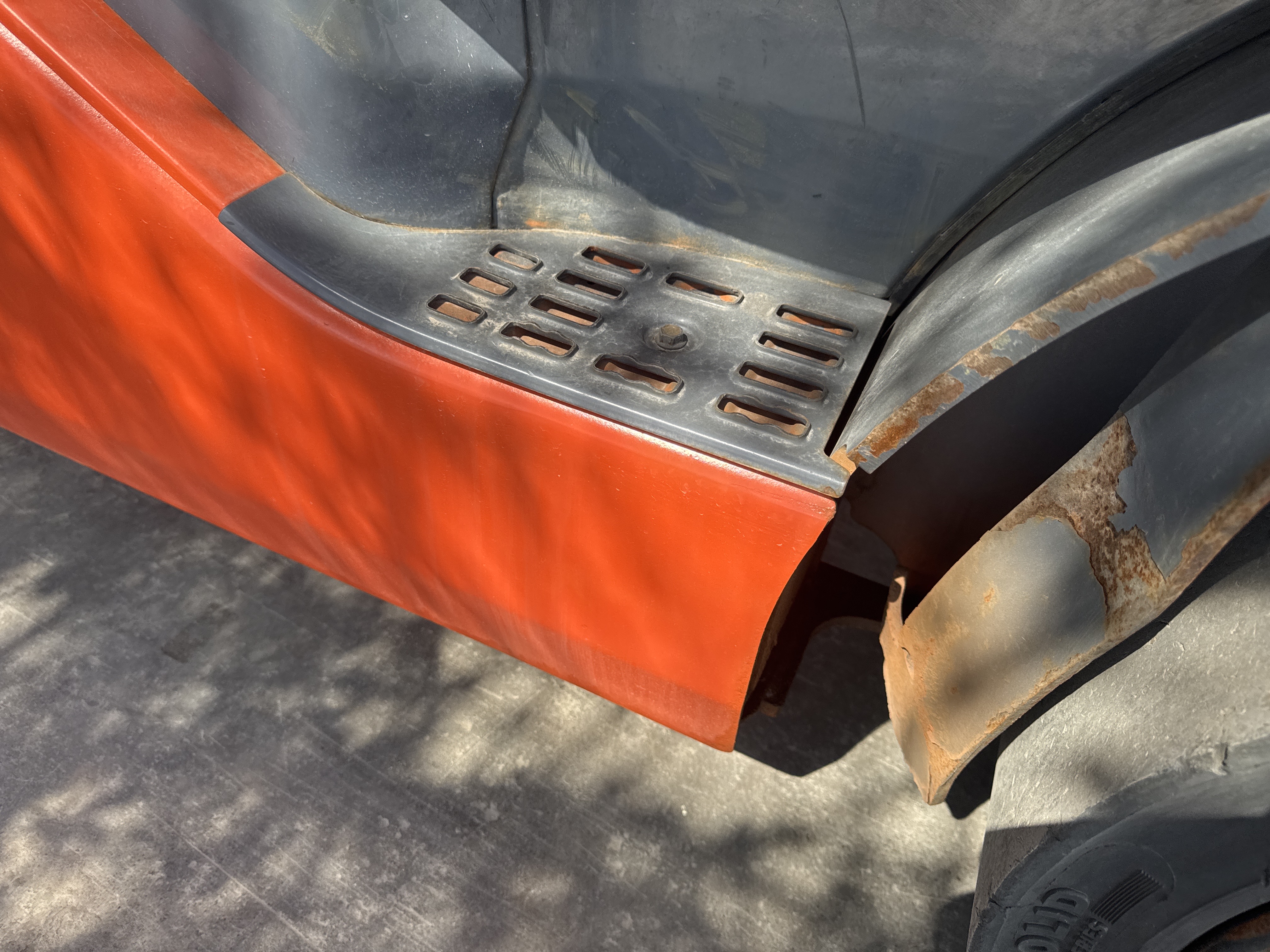 FLM-017-Toyota-8FDU30-Forklifts-inspection-Structure-Steps/ladders-2