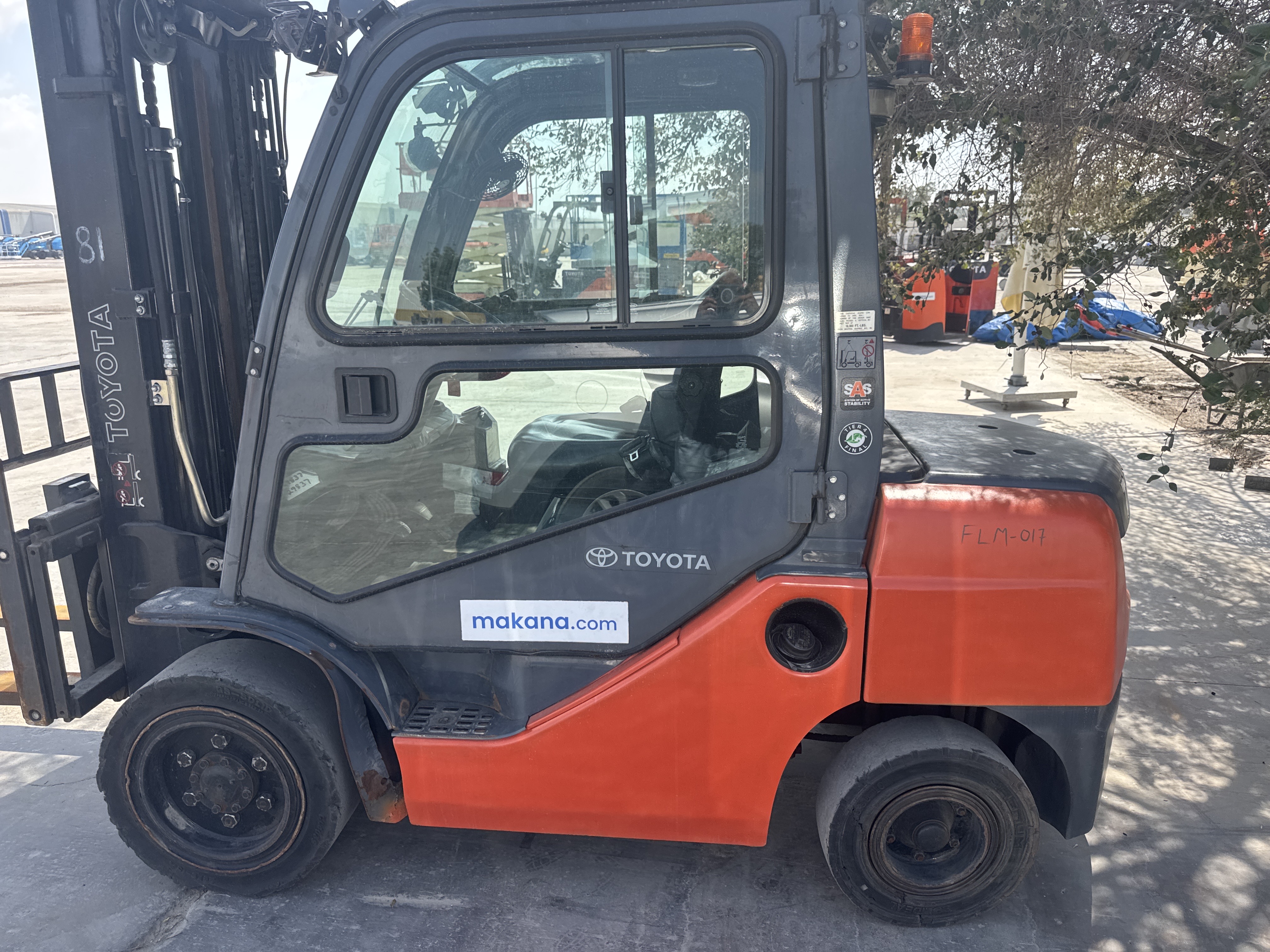 FLM-017-Toyota-8FDU30-Forklifts-inspection-Structure-Paint-1