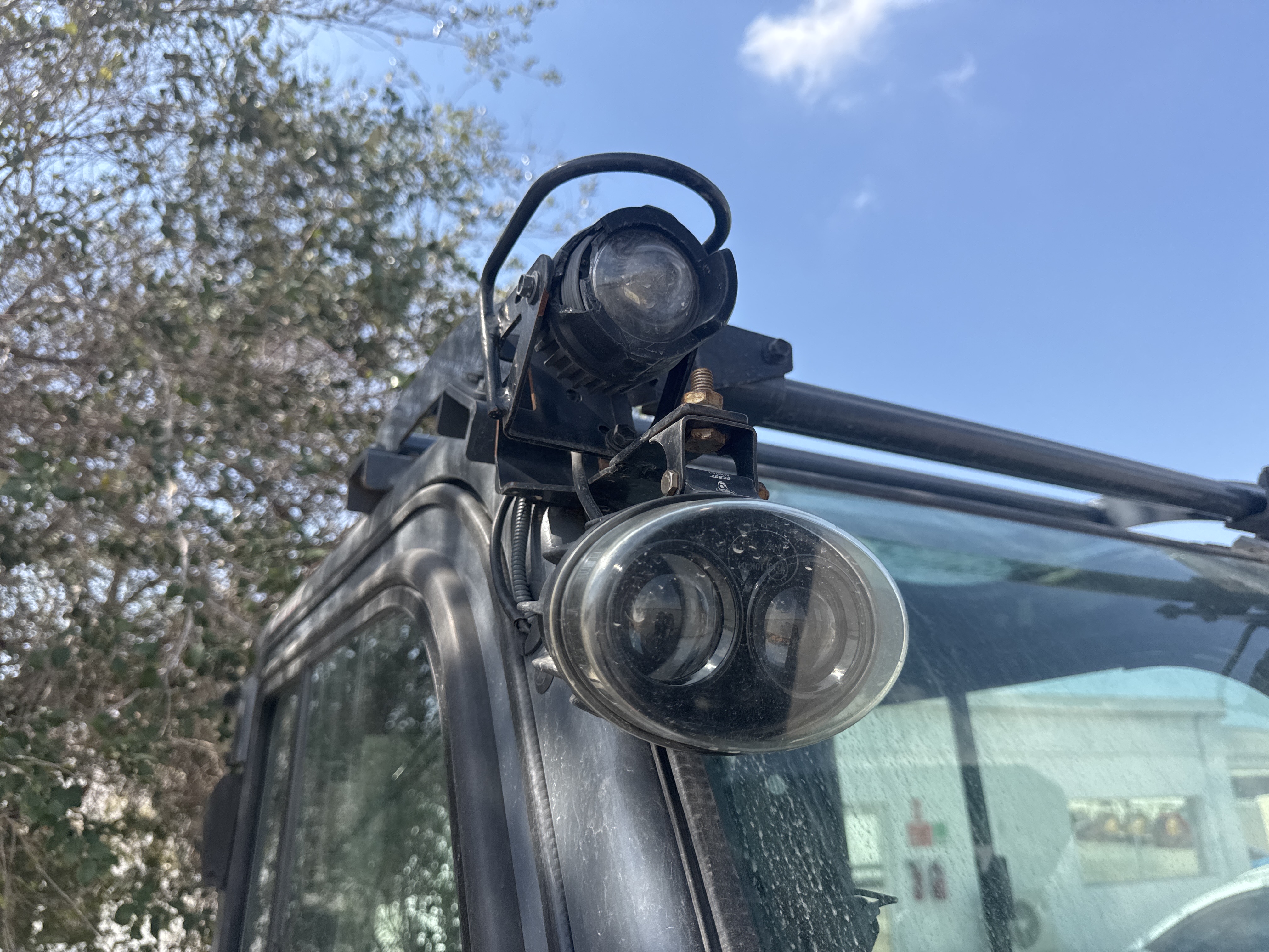 FLM-017-Toyota-8FDU30-Forklifts-inspection-Electronics-Lights-and-signals-1