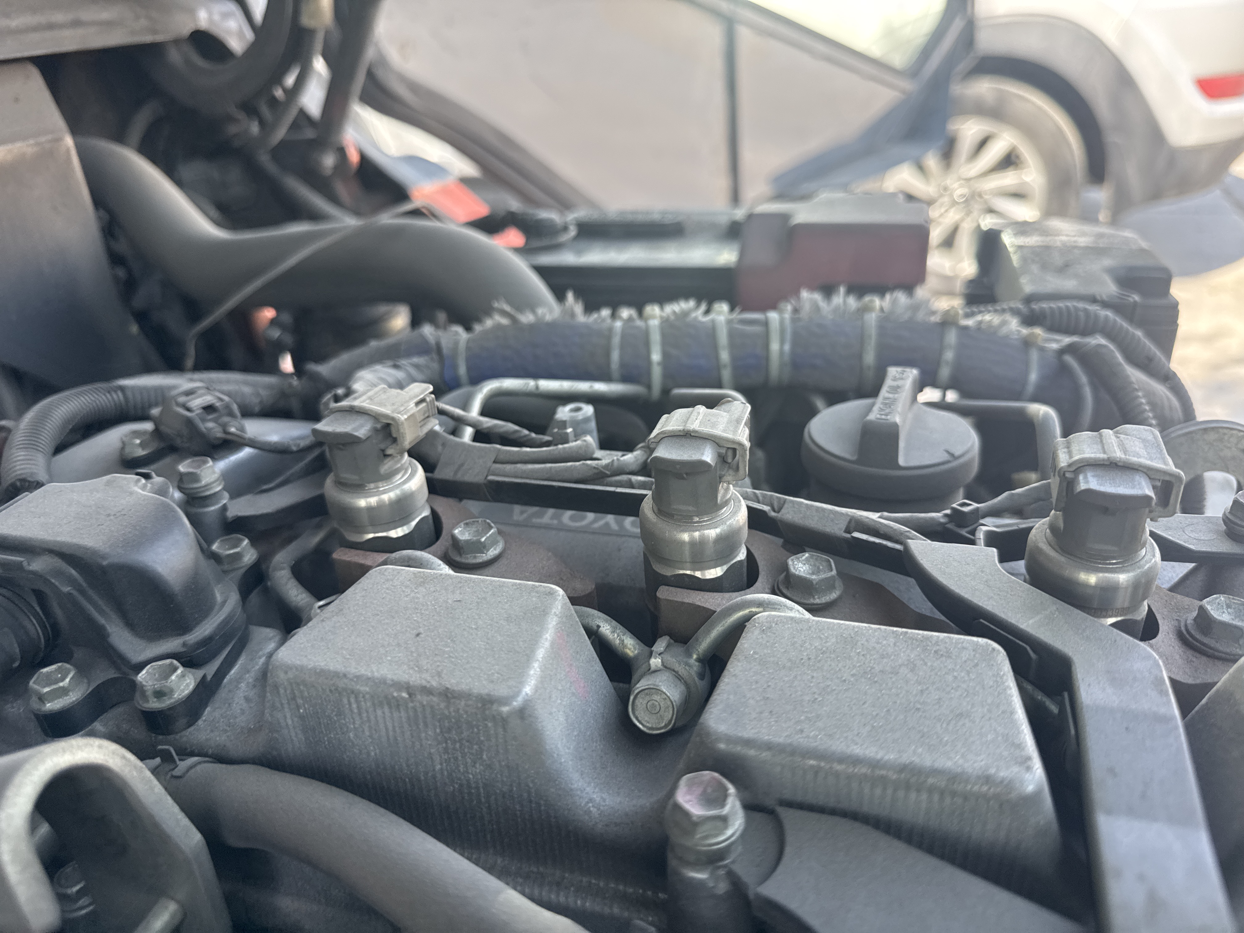 FLM-017-Toyota-8FDU30-Forklifts-inspection-Engine-Fuel-leaks-1