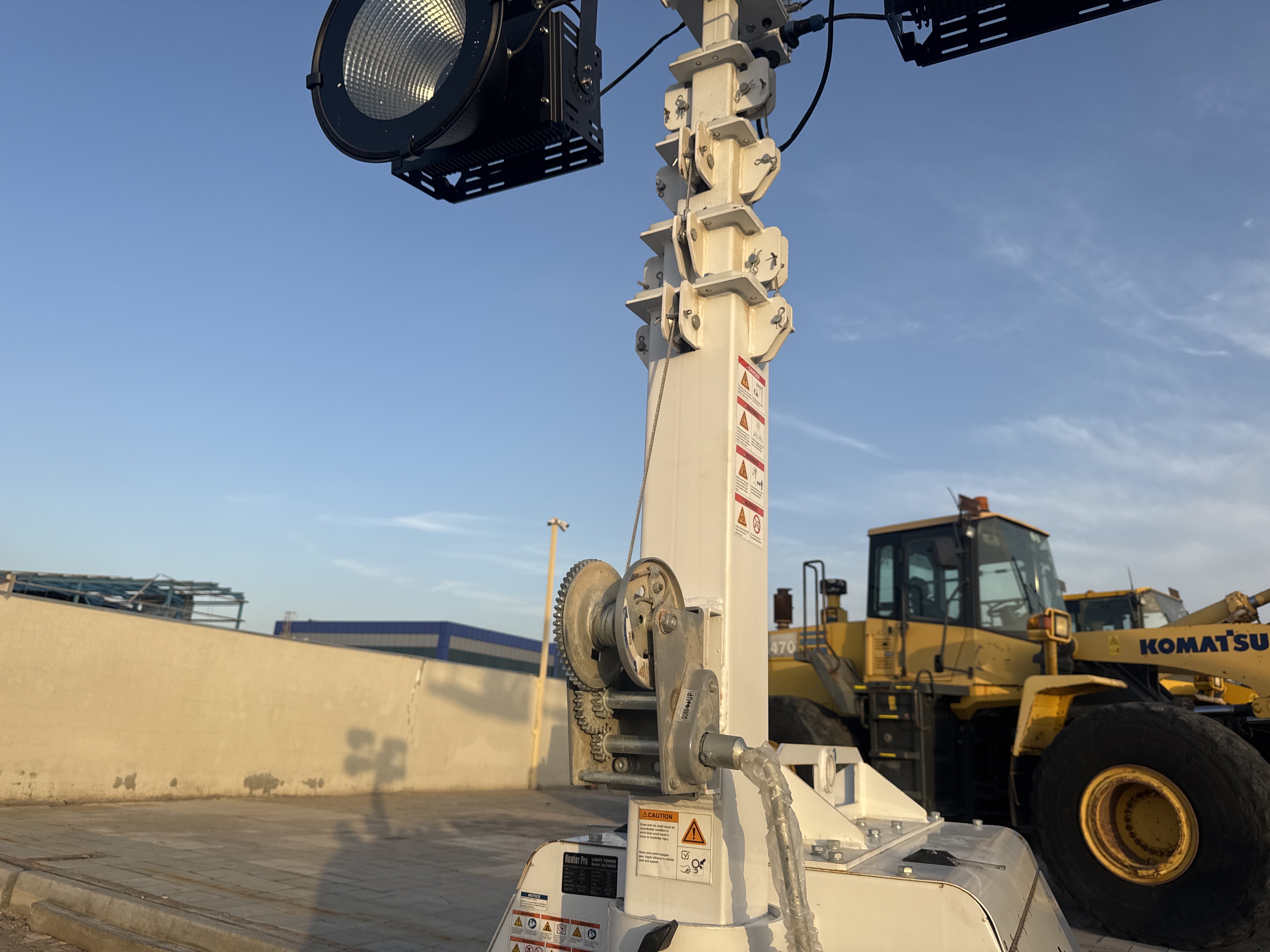 LTA-002-Hunter-Pro-GLTS4005-Light-towers-inspection-Structure-Mast-1