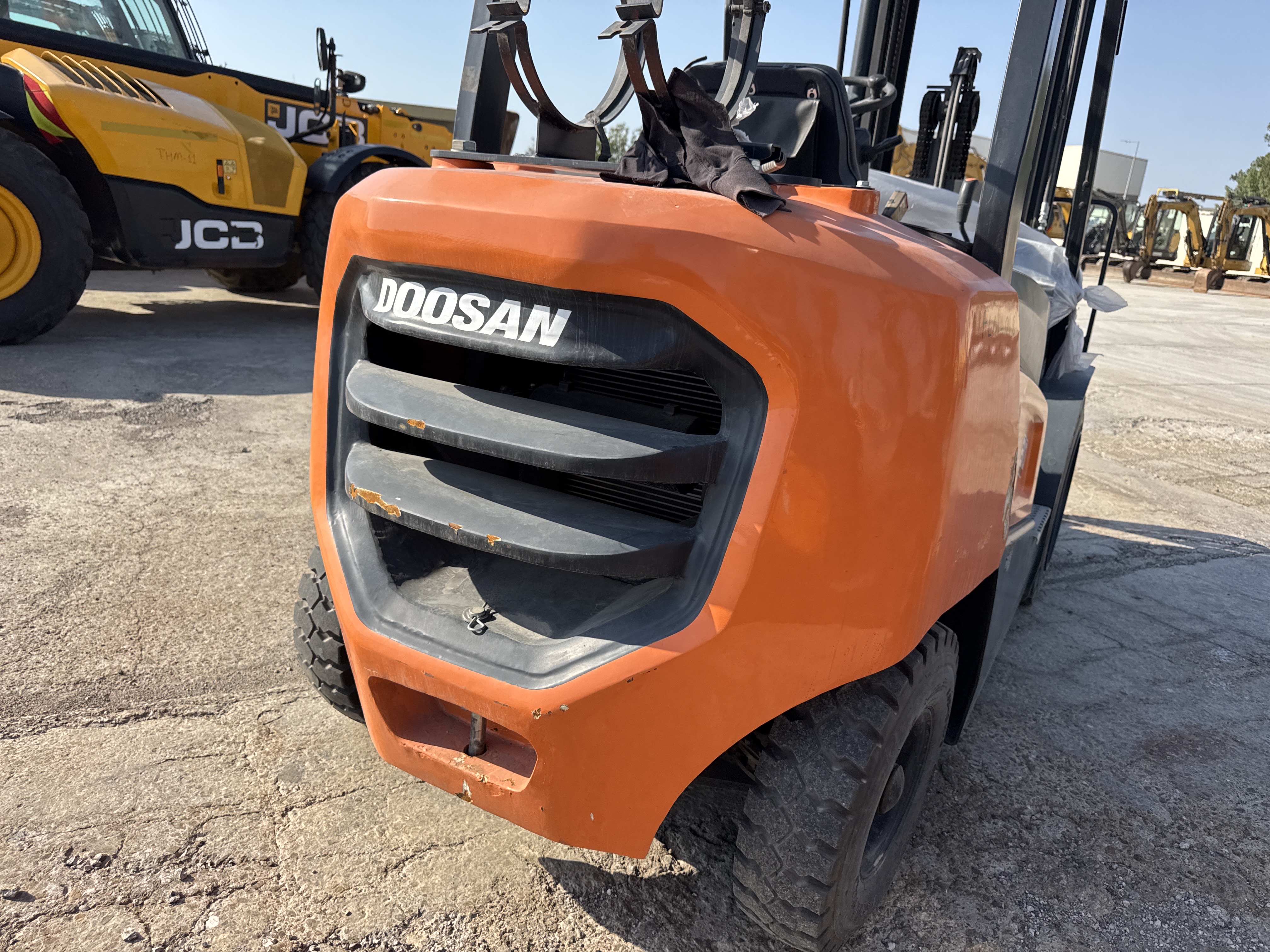 FLM-018-Doosan-G30NXP-Forklifts-inspection-Structure-Paint-1