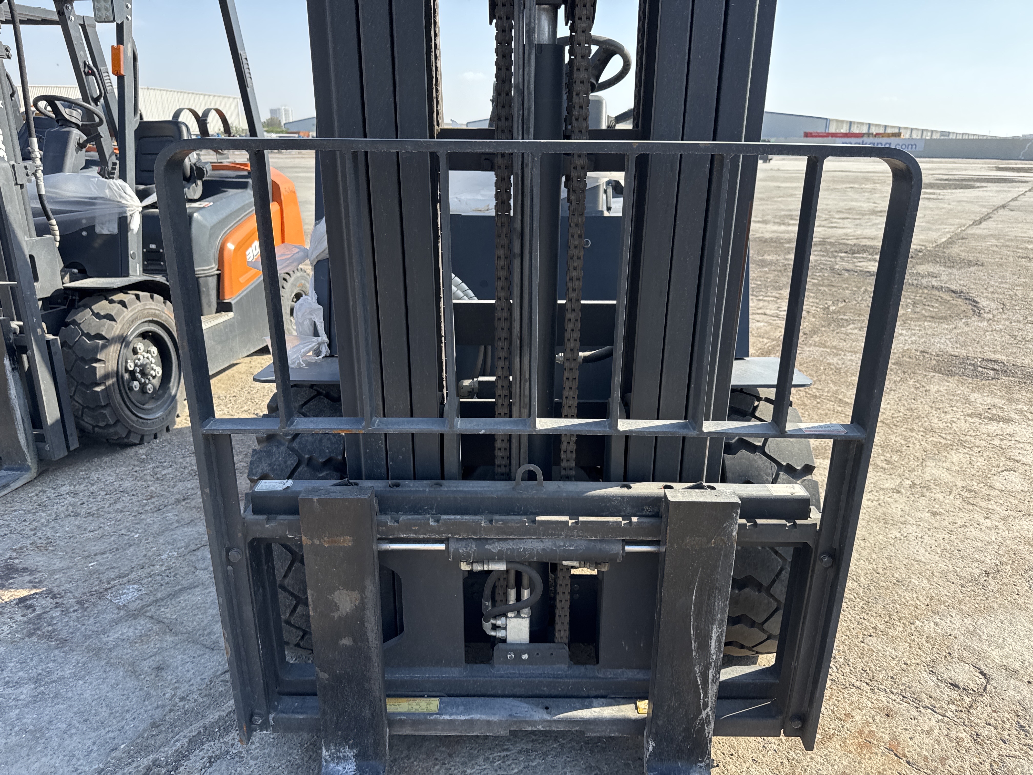 FLM-018-Doosan-G30NXP-Forklifts-inspection-Chassis-Carriage-1